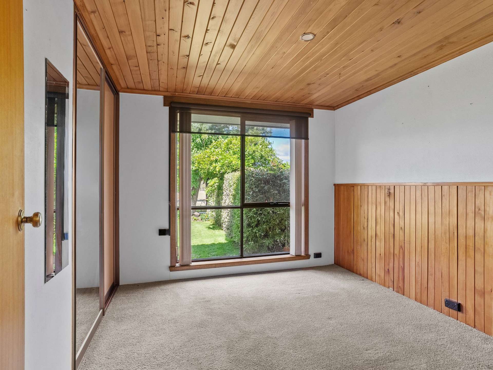 495 Claude Road, Sheffield For Sale by Farmbuy.com - image 24