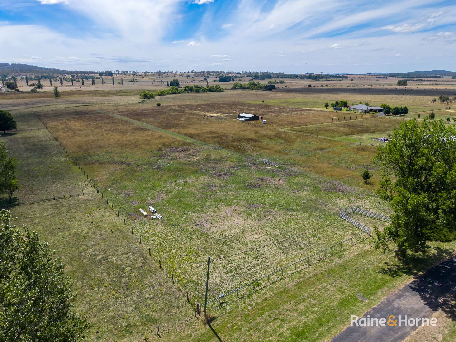 500 Grey Street, Glen Innes For Sale by Farmbuy.com - image 3