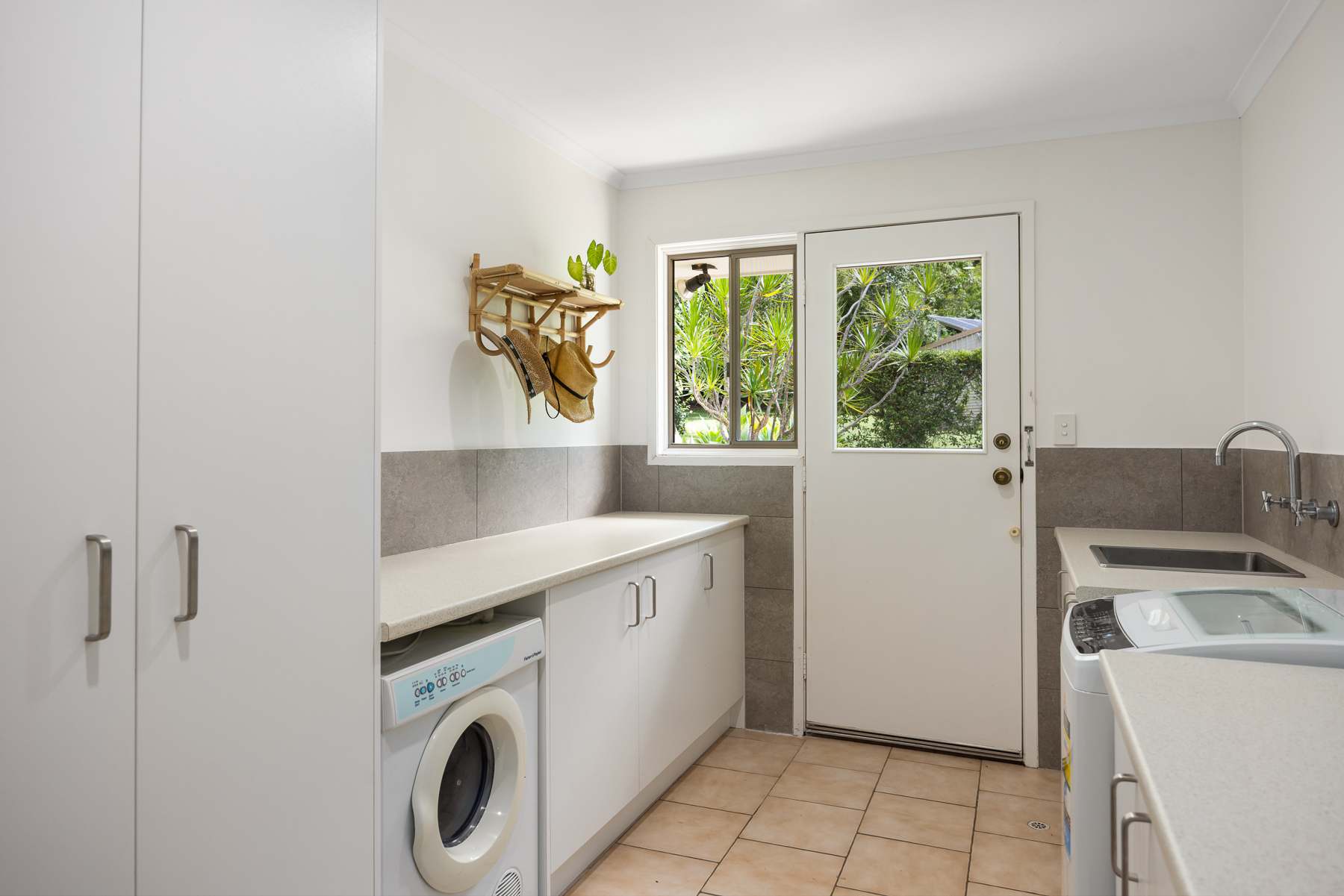 239 Dath Henderson Road, Tinbeerwah Sold by Farmbuy.com - image 34