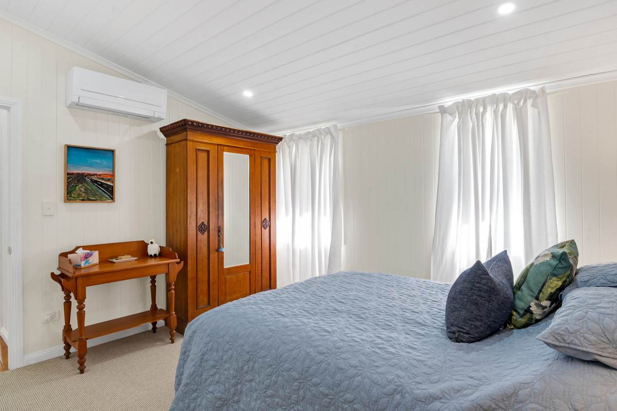 1115 Warwick Yangan Road, Swan Creek Sold by Farmbuy.com - image 11