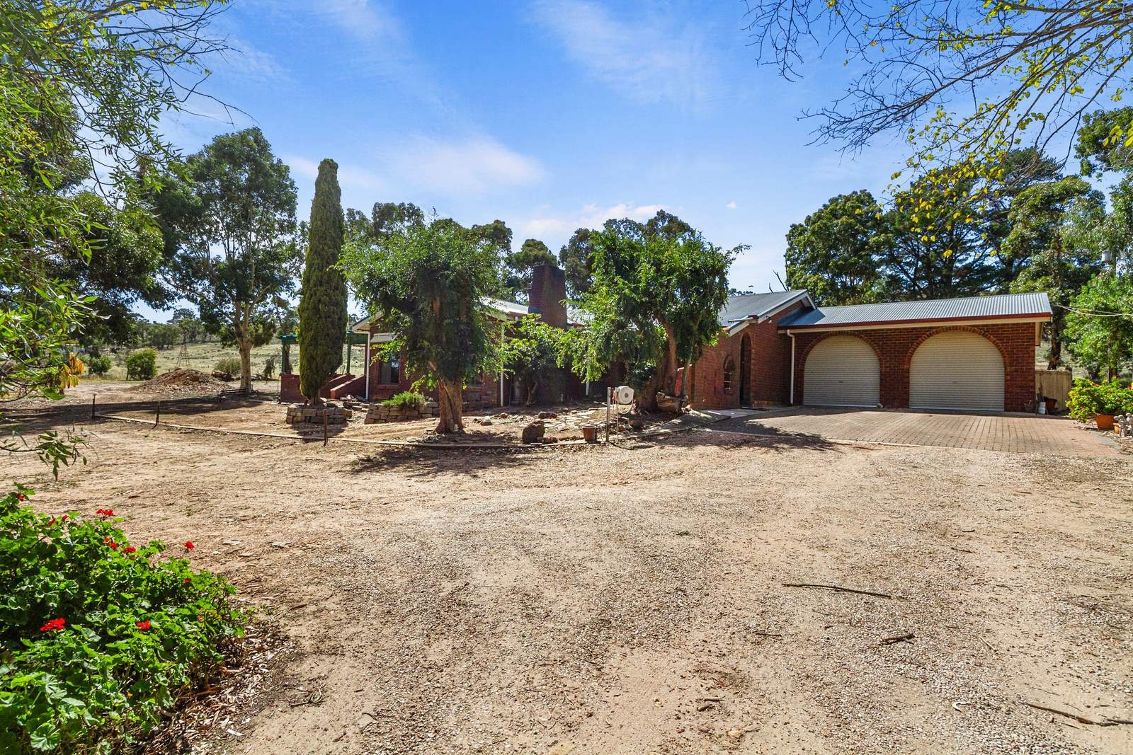 229 Neagles Rock Road, Clare For Sale by Farmbuy.com - image 27