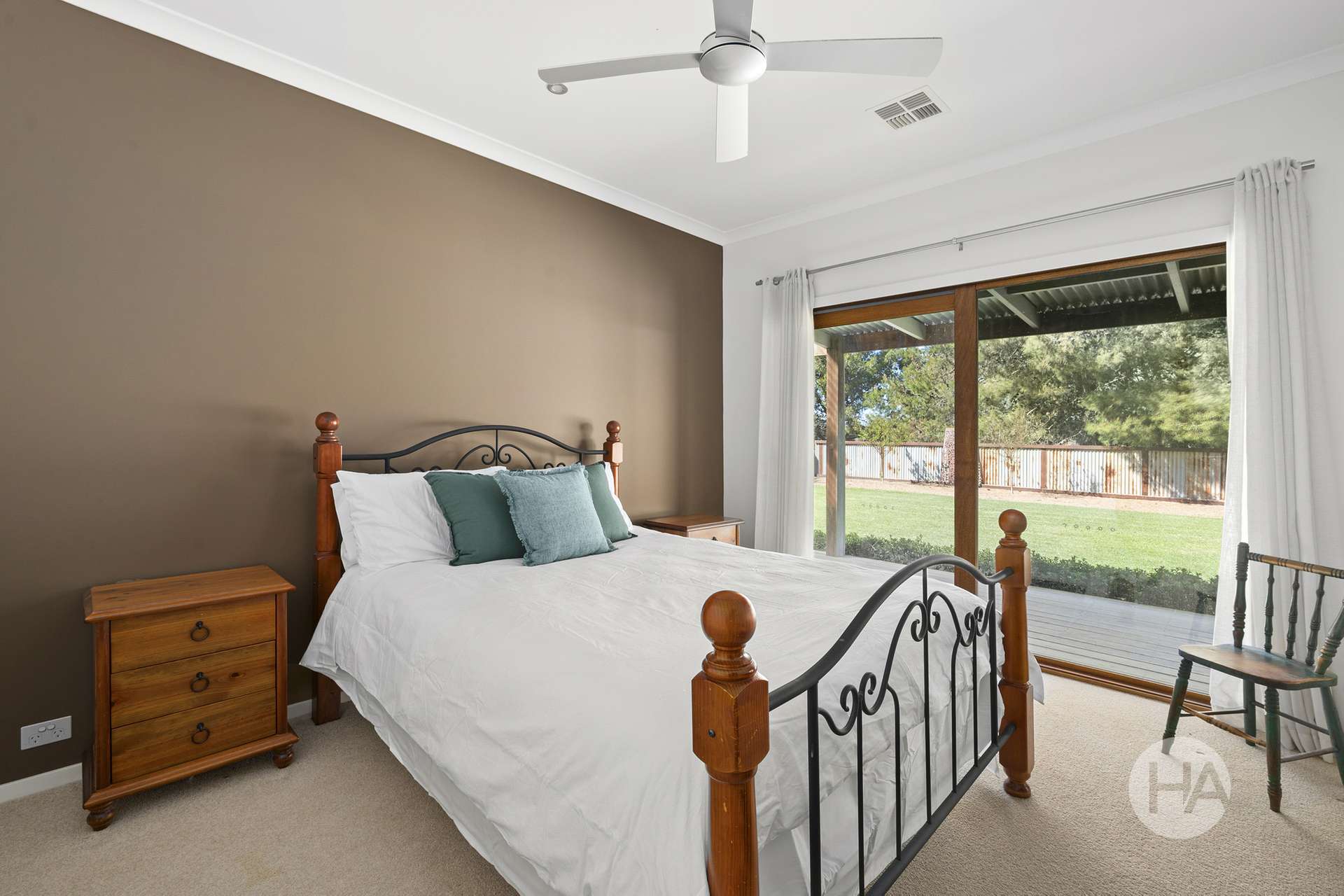 842 Devon Park Road, Donald For Sale by Farmbuy.com - image 11