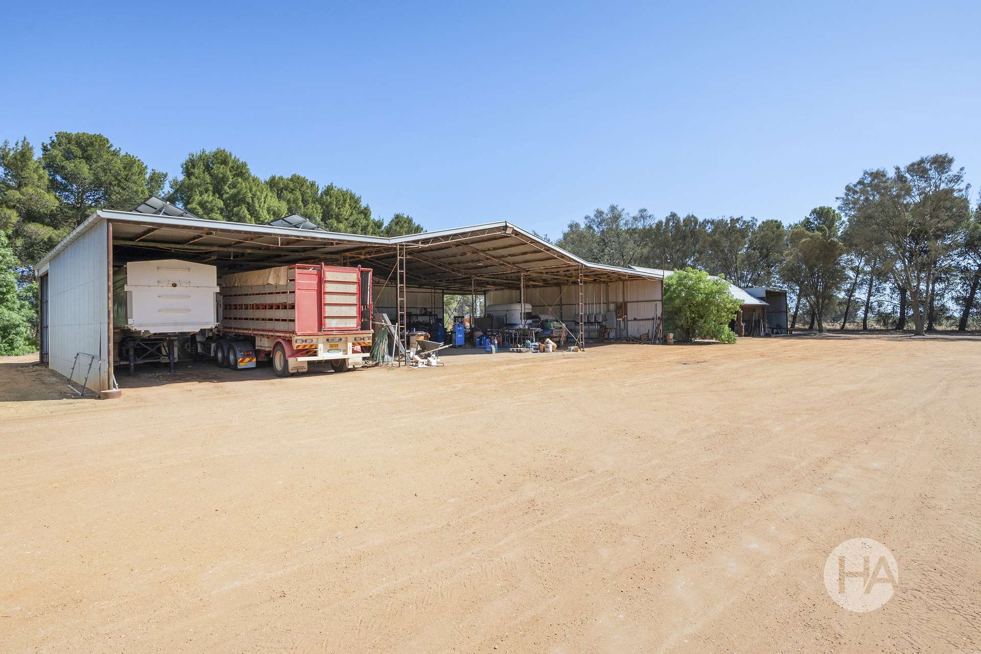842 Devon Park Road, Donald For Sale by Farmbuy.com - image 21