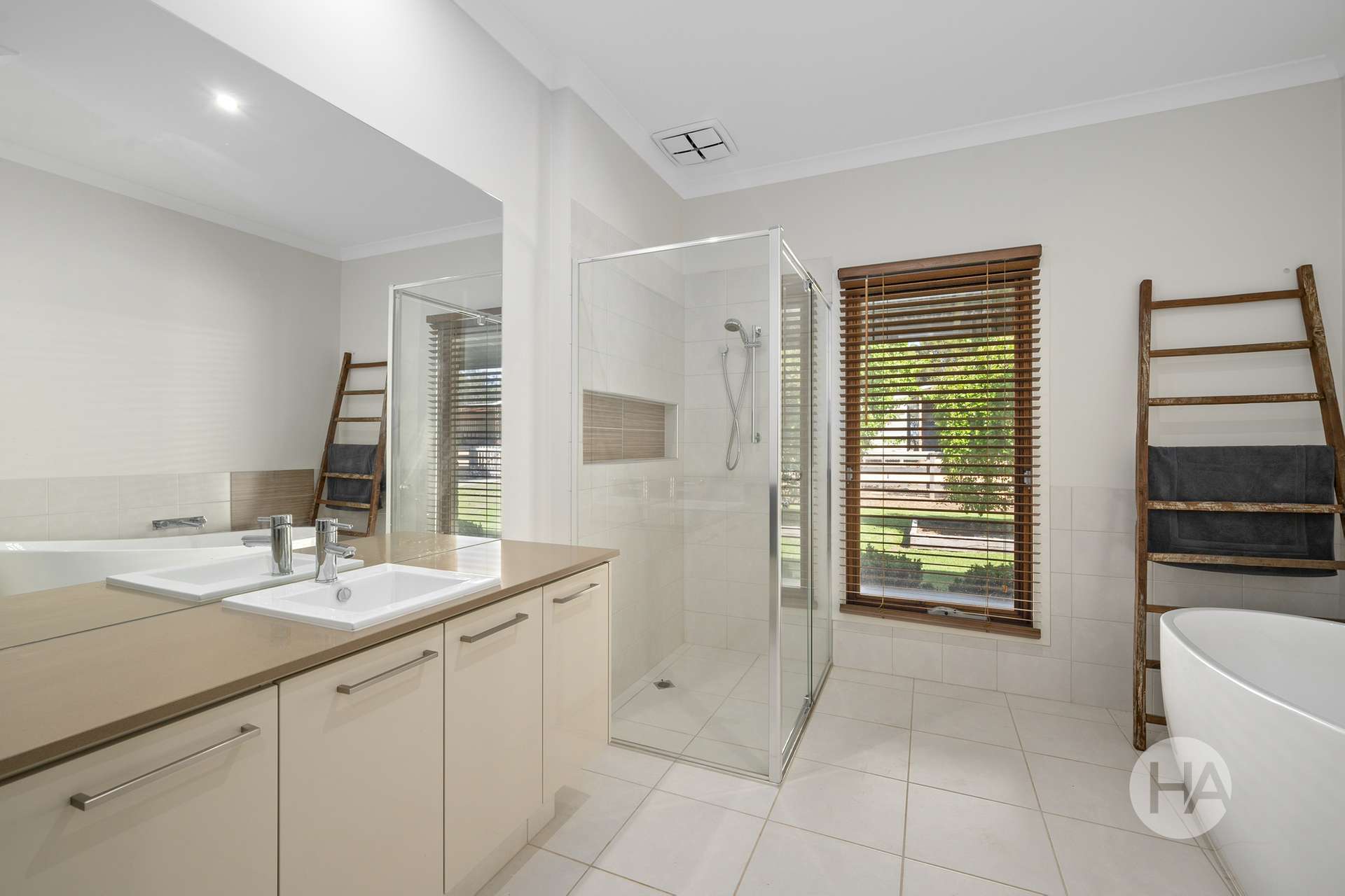 842 Devon Park Road, Donald For Sale by Farmbuy.com - image 12