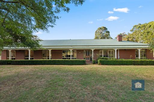 Farm Sold - VIC - Elliminyt - 3250 - Country Living at its best… 