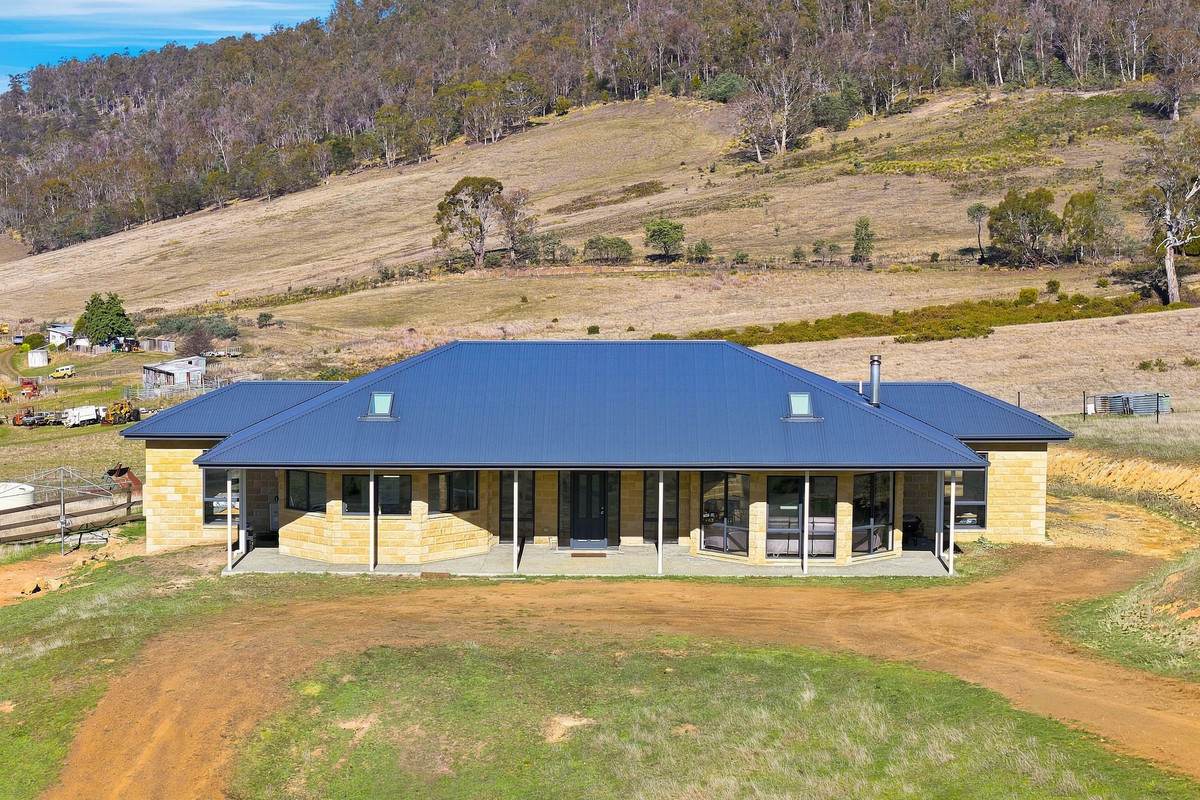 44 Huntingdon Tier Road, Dysart For Sale by Farmbuy.com - image 1