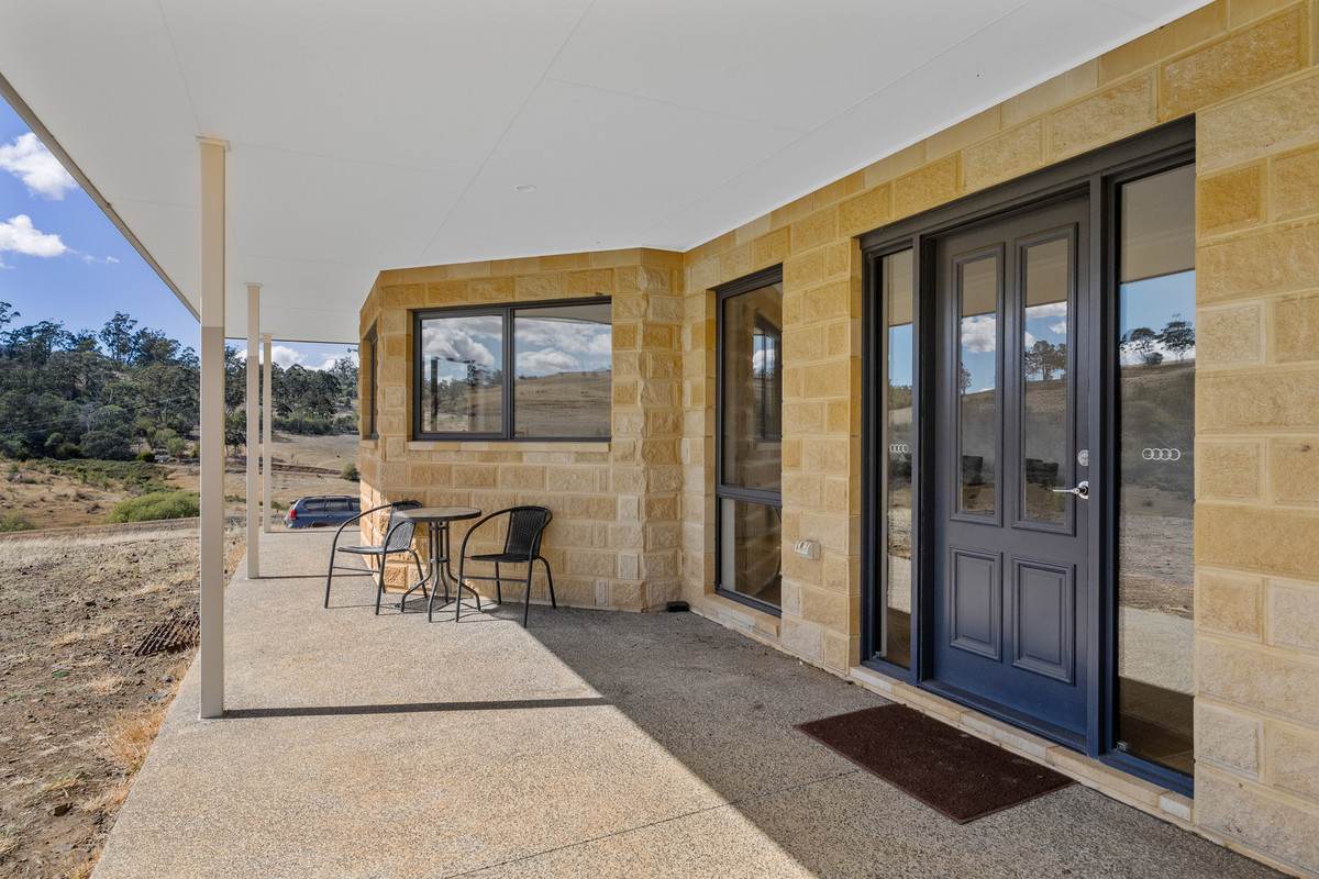 44 Huntingdon Tier Road, Dysart For Sale by Farmbuy.com - image 3