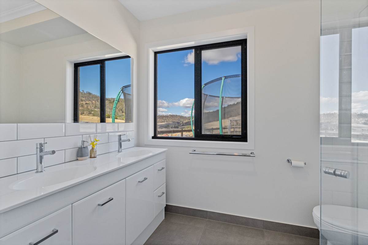 44 Huntingdon Tier Road, Dysart For Sale by Farmbuy.com - image 13