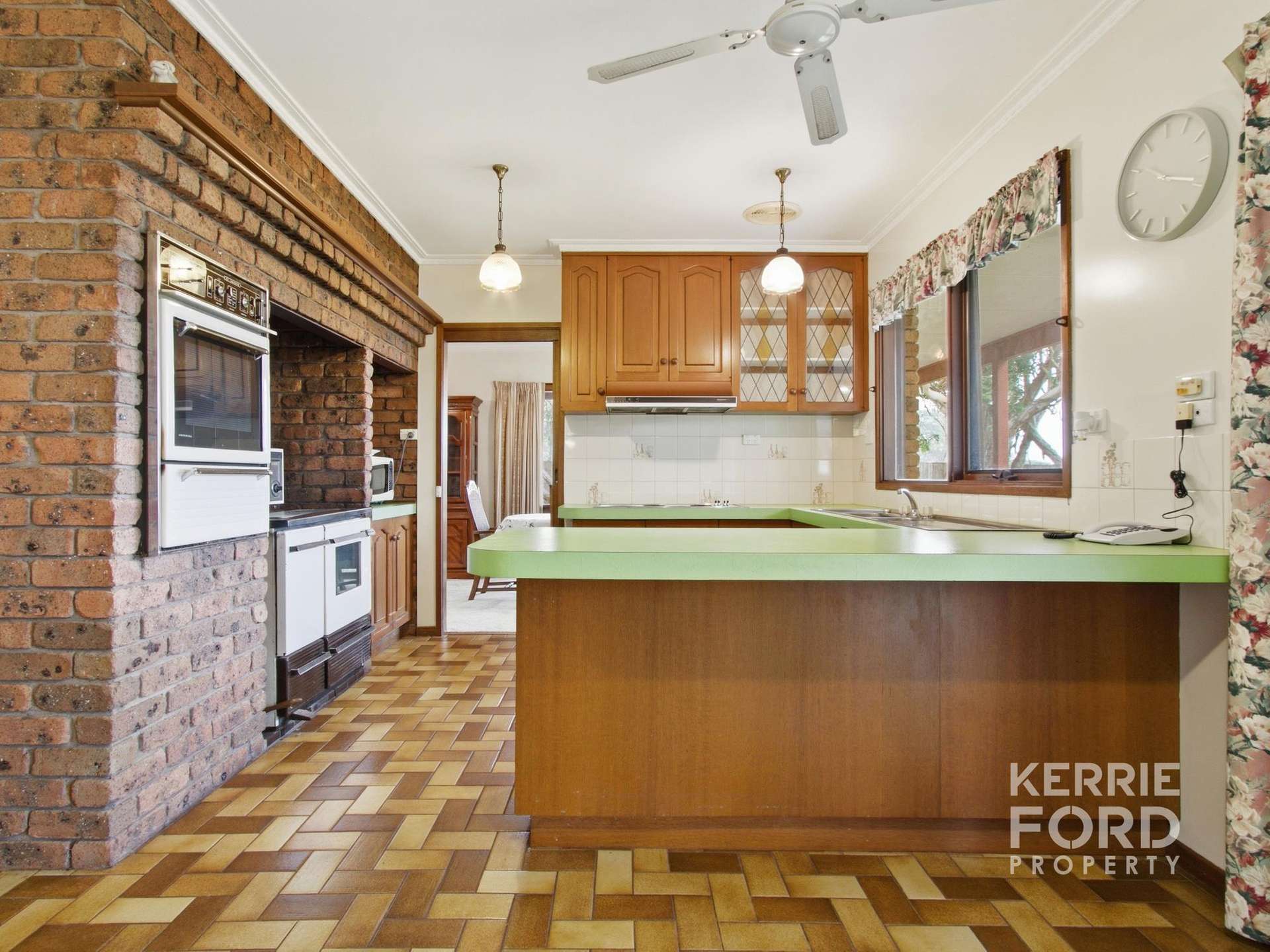 201 Guyatts Road, Toongabbie For Sale by Farmbuy.com - image 8