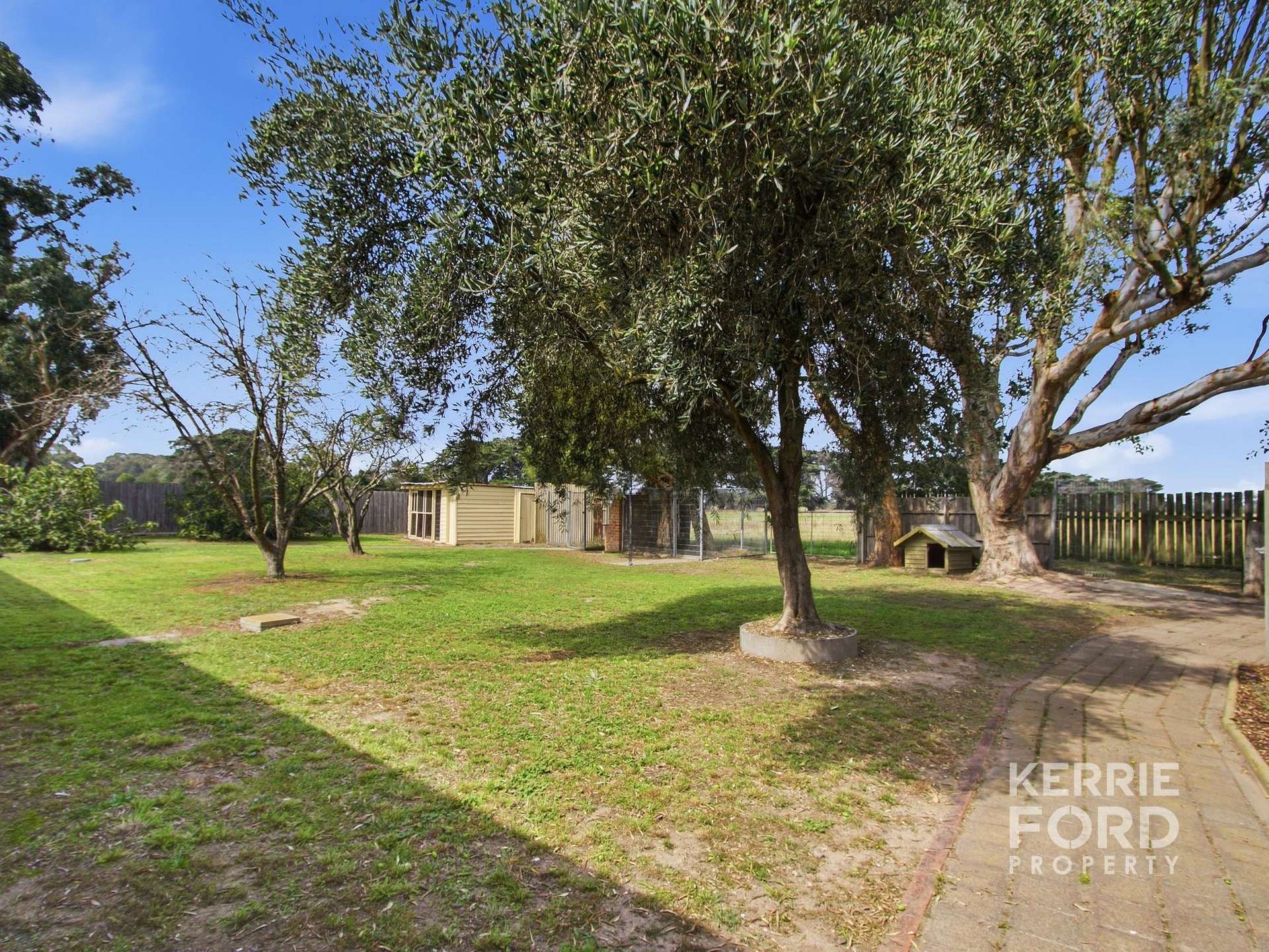 201 Guyatts Road, Toongabbie For Sale by Farmbuy.com - image 20