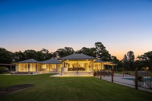 242 Dairy Road, The Oaks NSW 2570