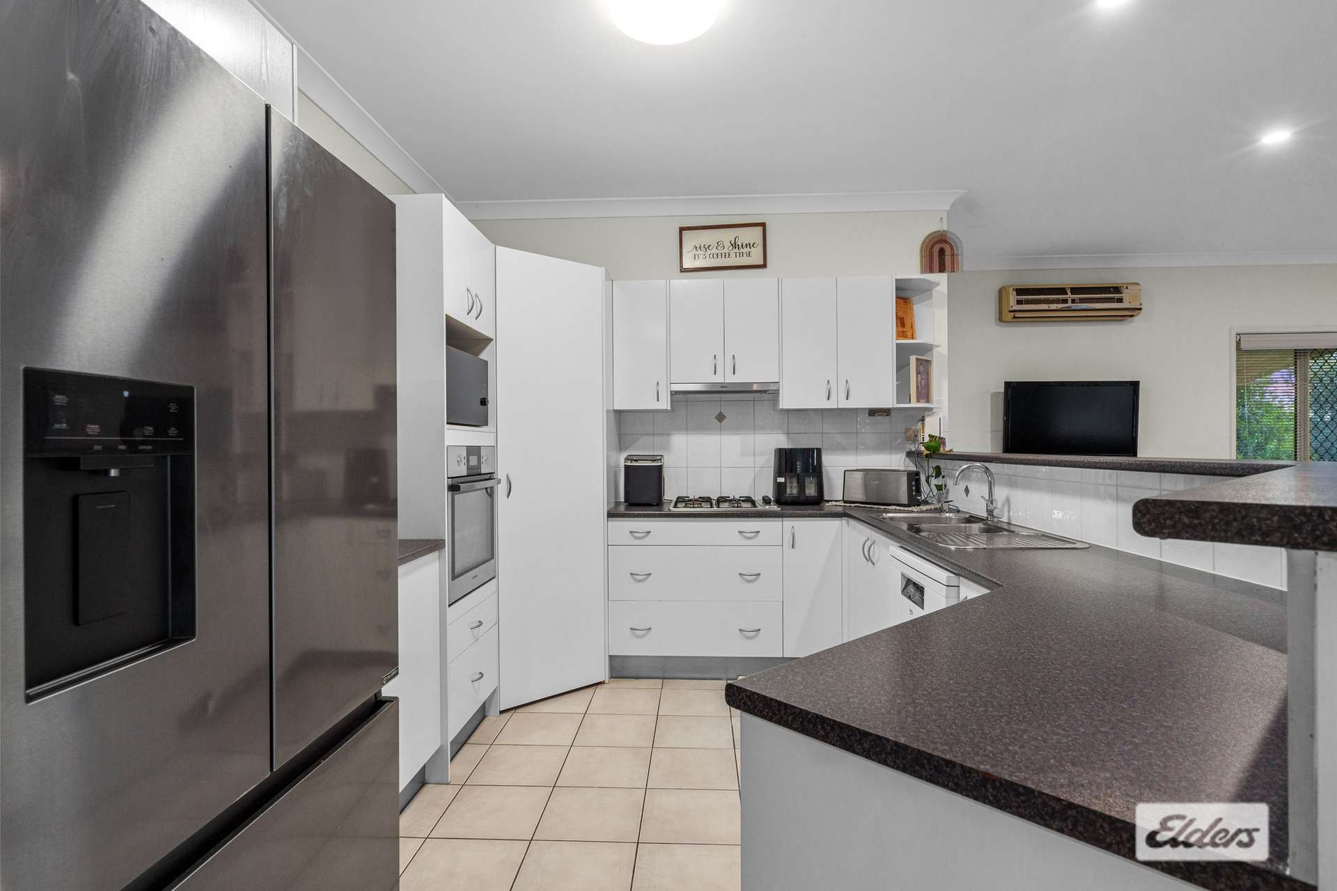 9 Curlew Place, Laidley Heights For Sale by Farmbuy.com - image 7