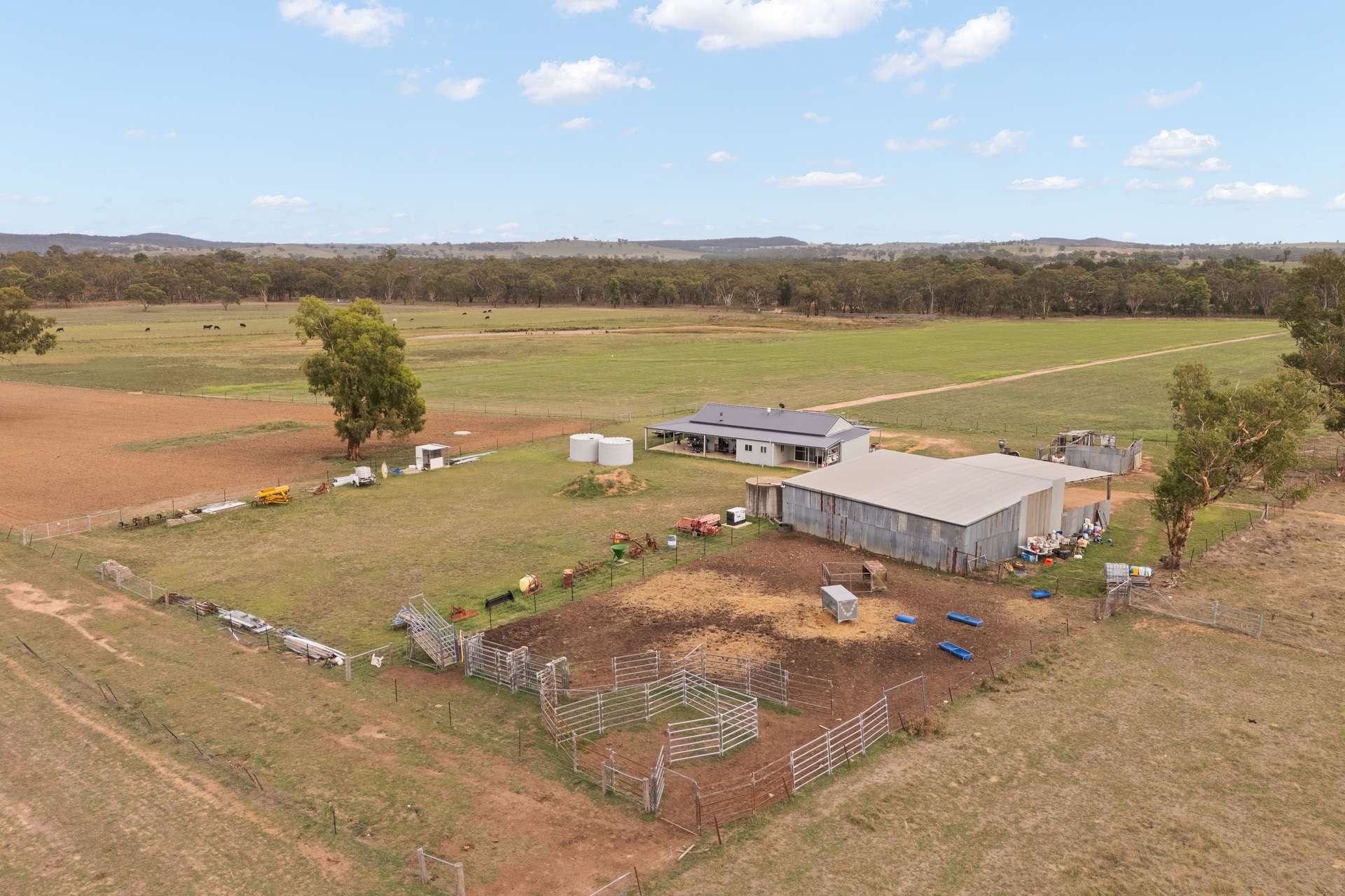 35 Beryl Road, Gulgong Sold by Farmbuy.com - image 1