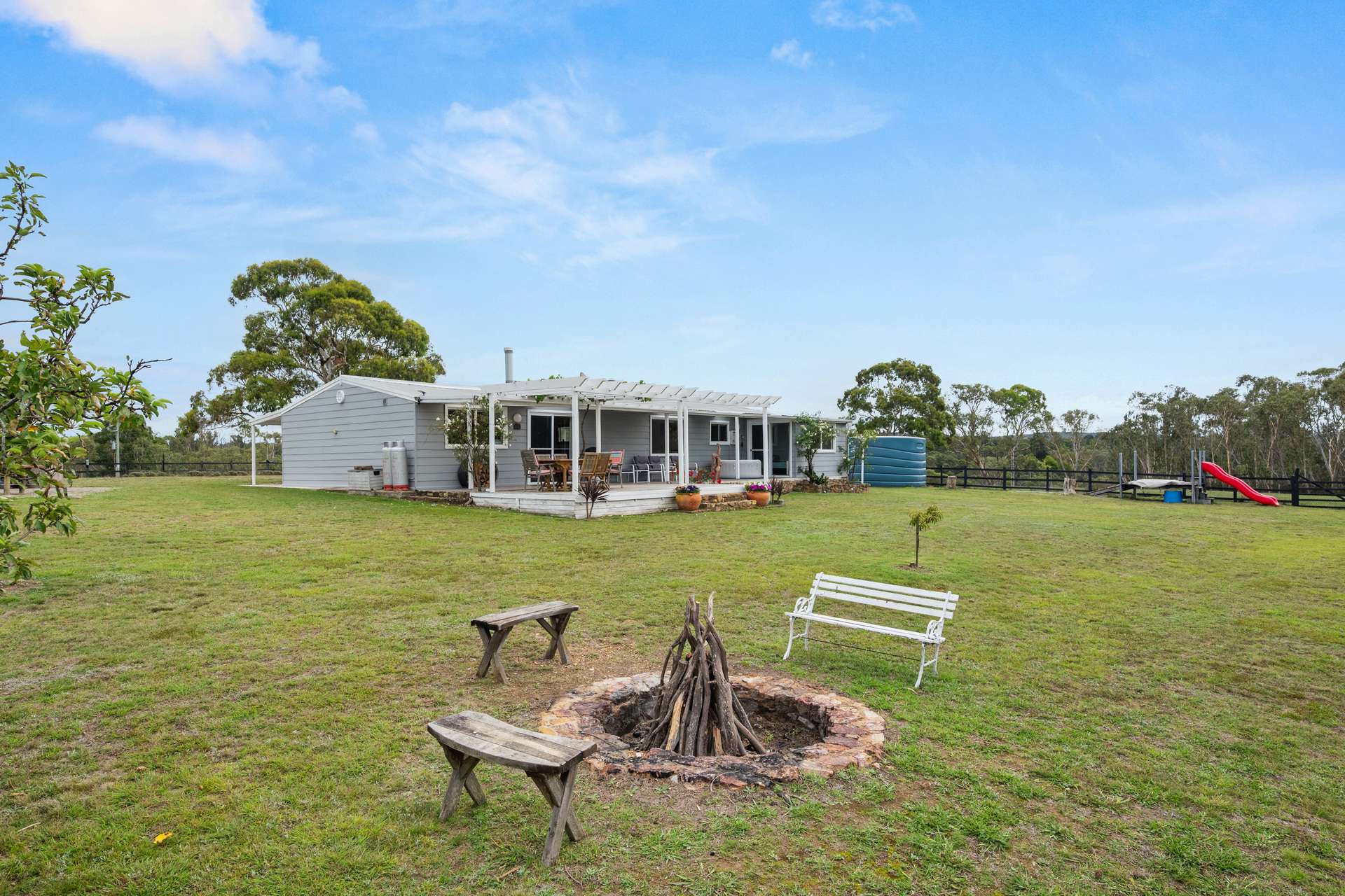 147 Webbs Road, Braidwood For Sale by Farmbuy.com - image 2