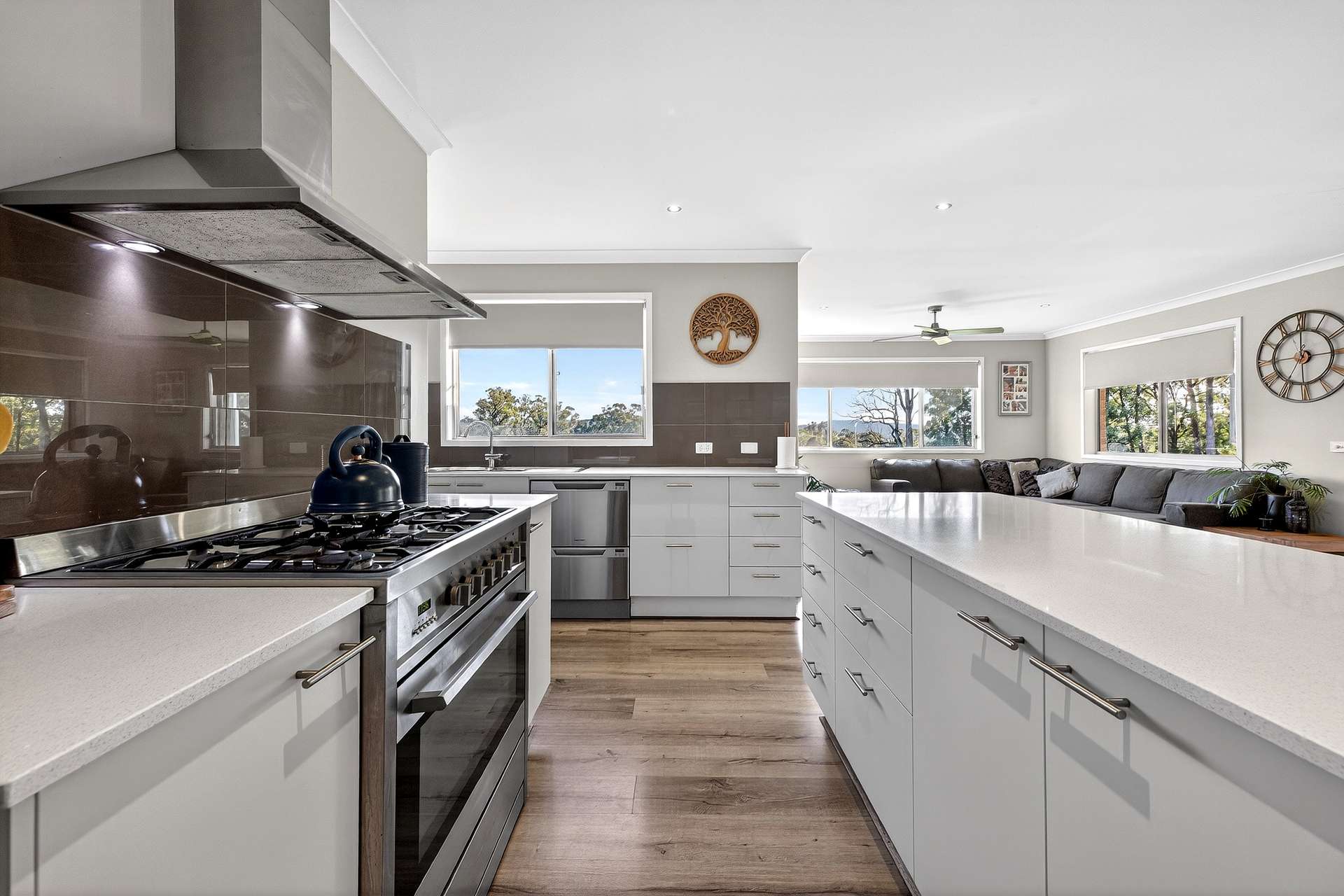 185 McNamaras Road, Sarsfield For Sale by Farmbuy.com - image 11