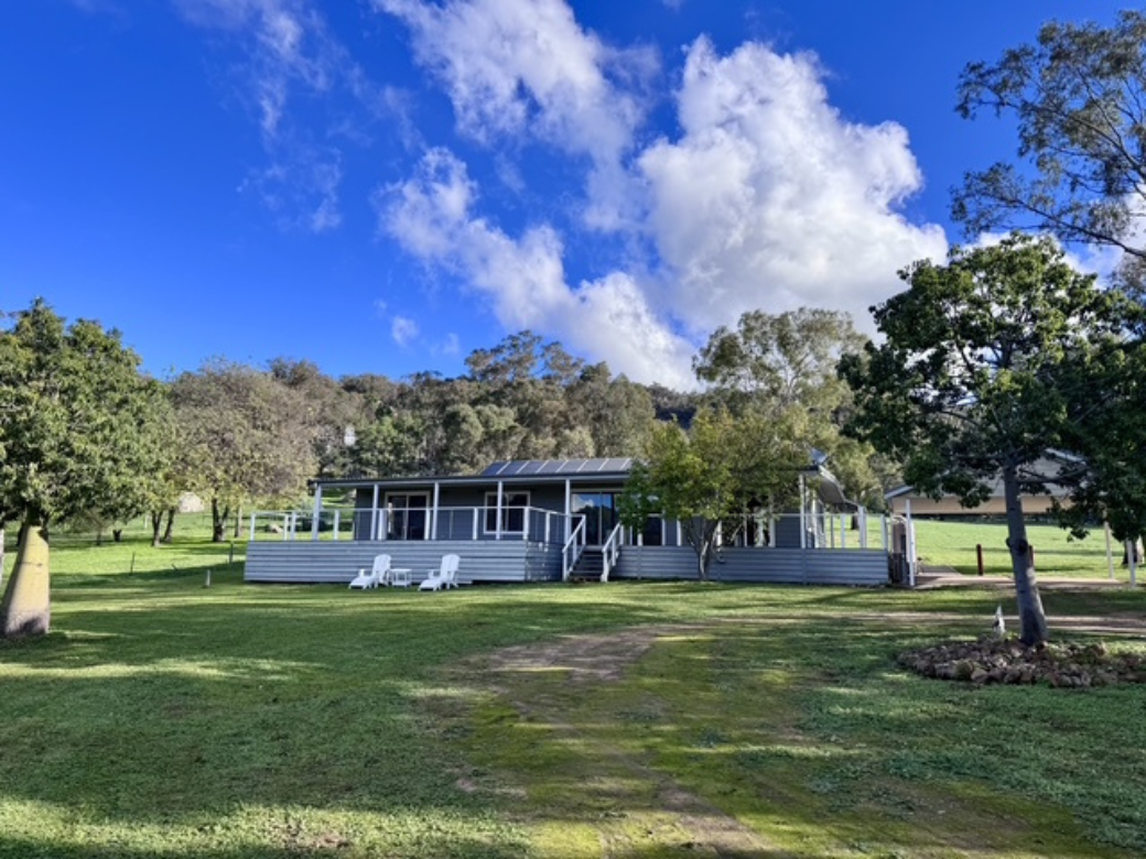 231 Wilkinsons Lane, Euroa For Sale by Farmbuy.com - image 1
