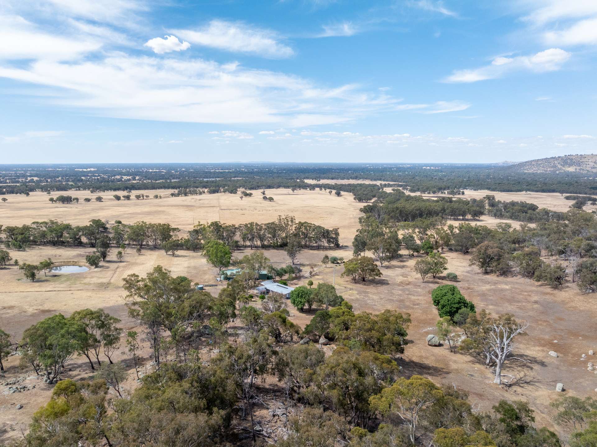 231 Wilkinsons Lane, Euroa For Sale by Farmbuy.com - image 35
