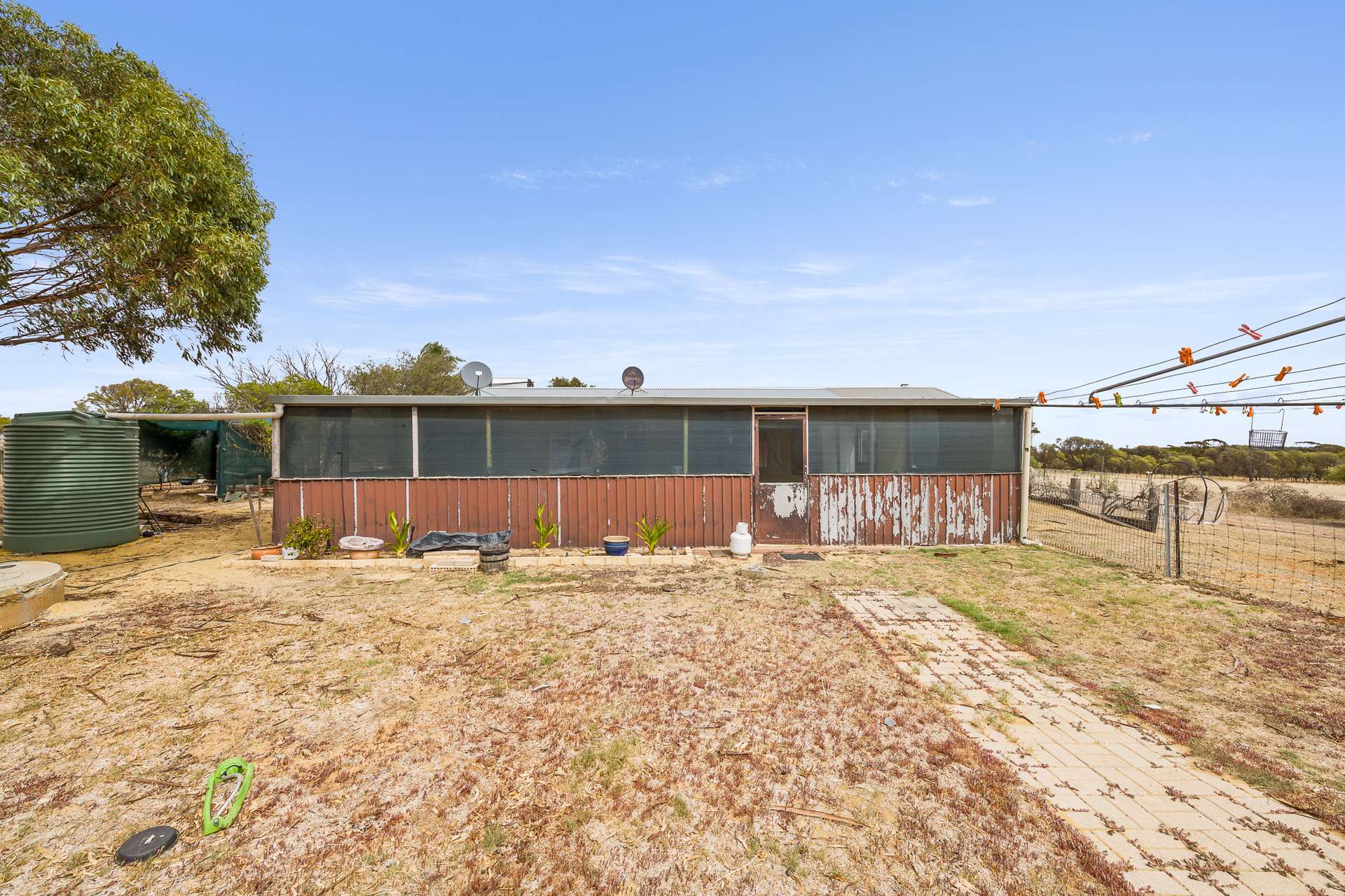 21 York Gum Drive, Goomalling For Sale by Farmbuy.com - image 19