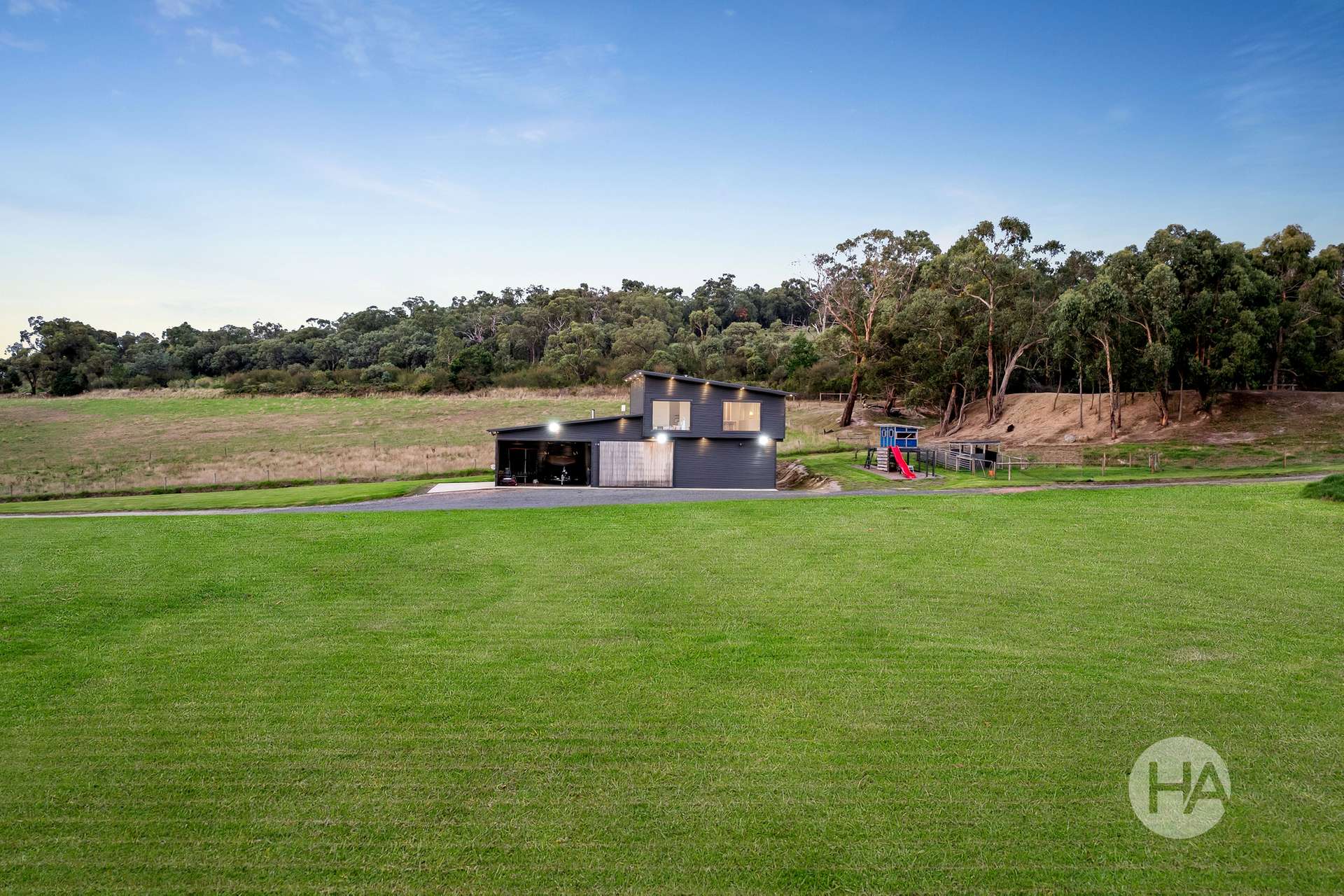 468 Bessie Creek Road, Nar Nar Goon North For Sale by Farmbuy.com - image 2