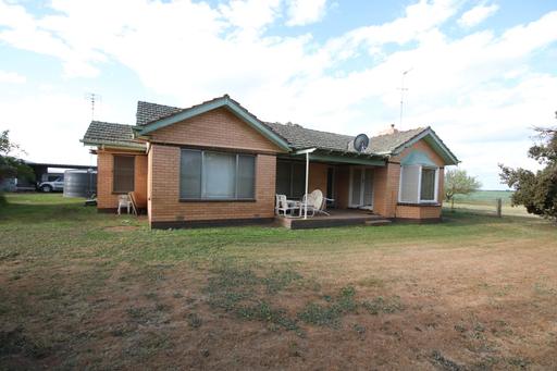 Farm For Sale - VIC - Rochester - 3561 - PEACEFUL RURAL LIVING ON 2.5 Acres - JUST MINUTES FROM ROCHESTER 