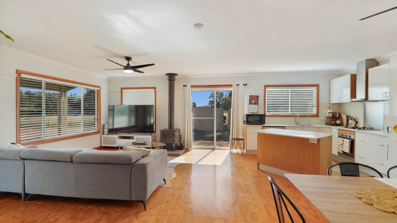 136 Bilamurru Road, Mendooran For Sale by Farmbuy.com - image 9