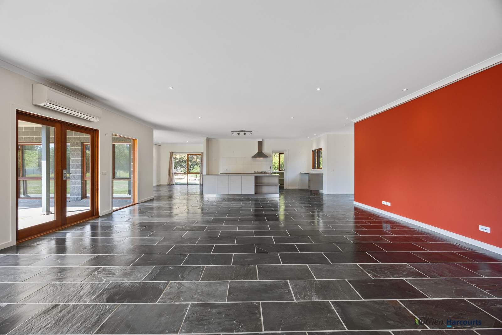34 Dyes Lane, Buxton For Sale by Farmbuy.com - image 11