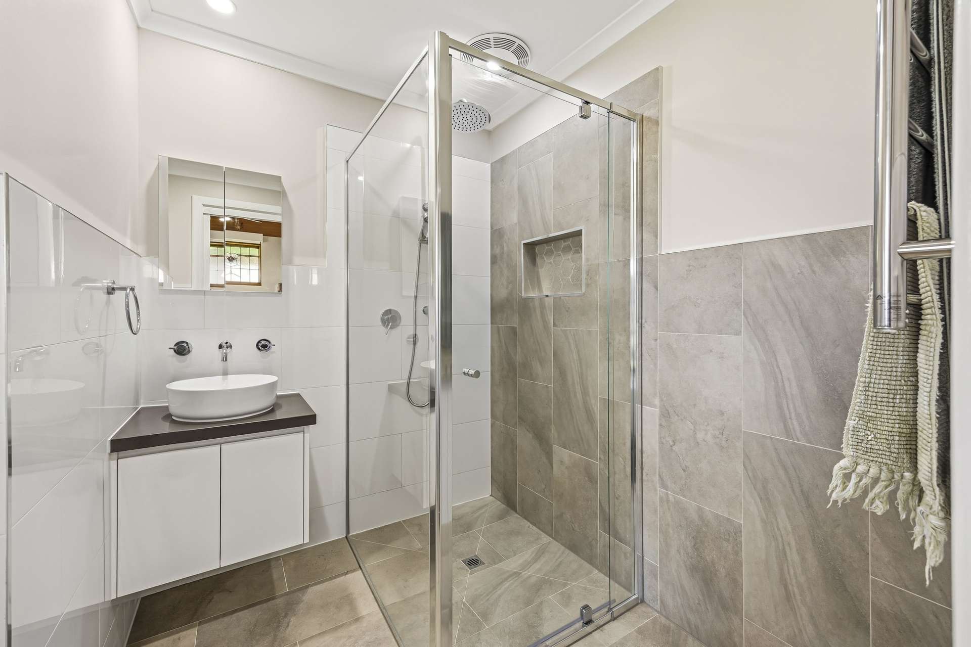 2897 Ararat-Halls Gap Road, Pomonal For Sale by Farmbuy.com - image 10
