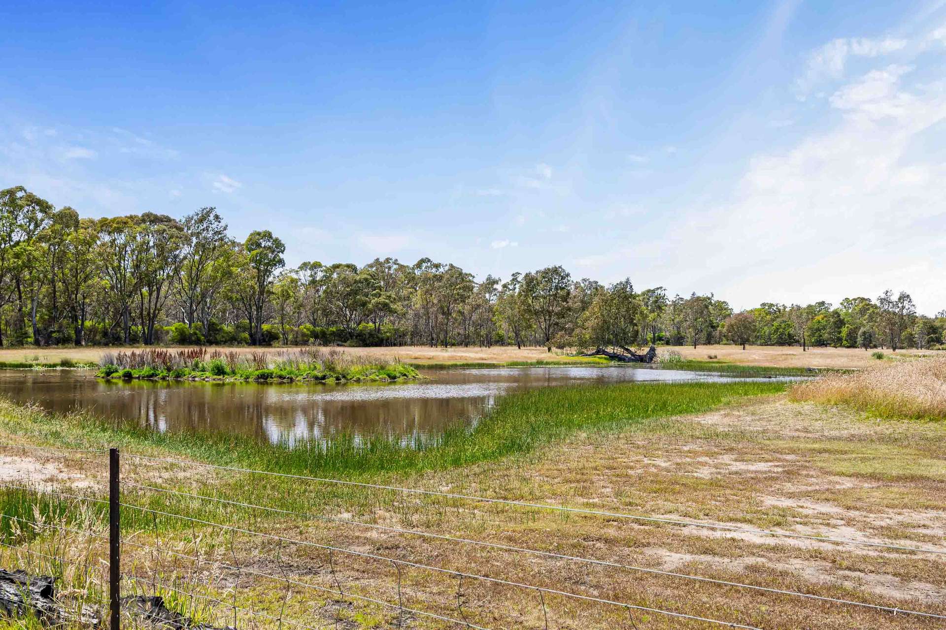 2897 Ararat-Halls Gap Road, Pomonal For Sale by Farmbuy.com - image 32