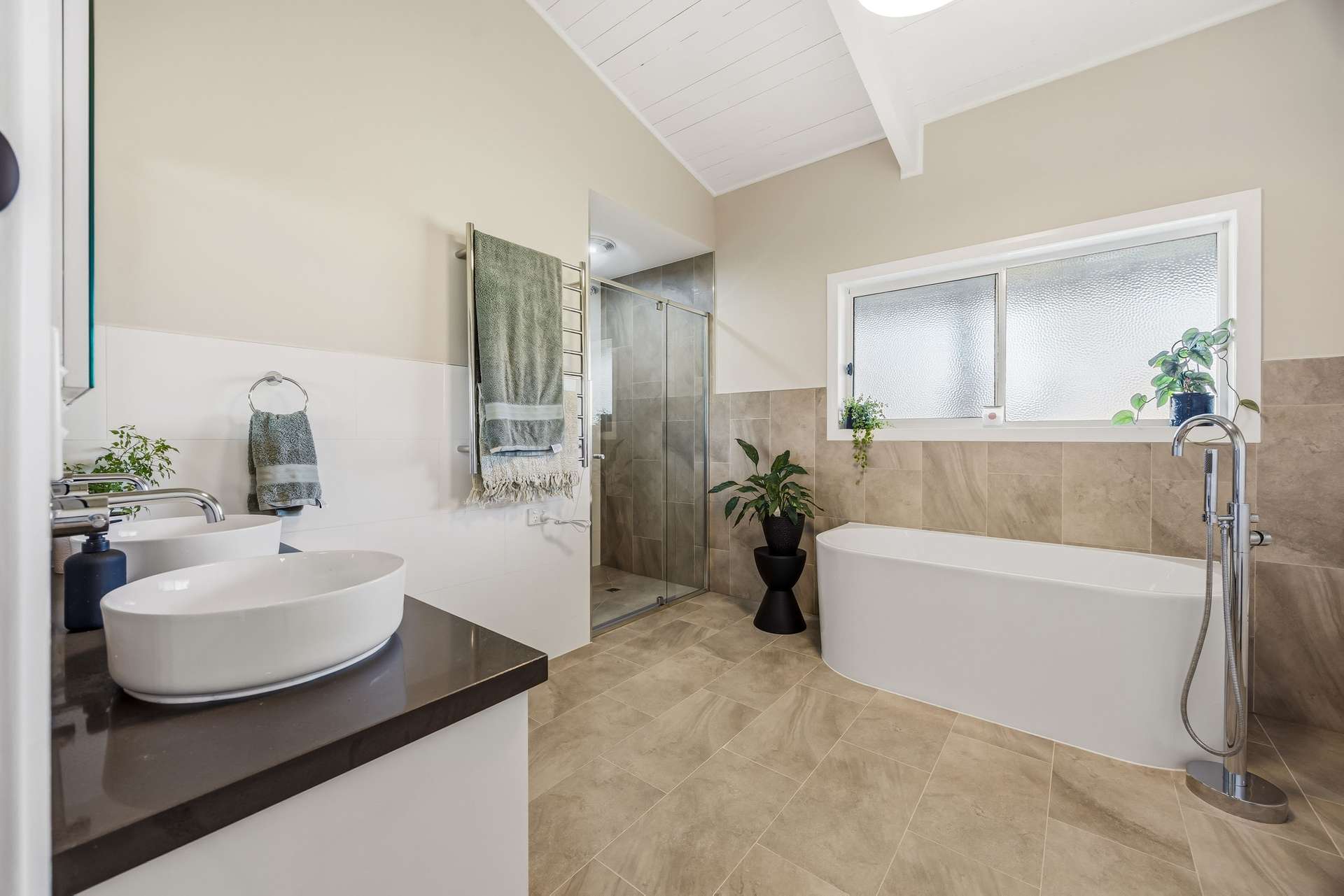 2897 Ararat-Halls Gap Road, Pomonal For Sale by Farmbuy.com - image 13