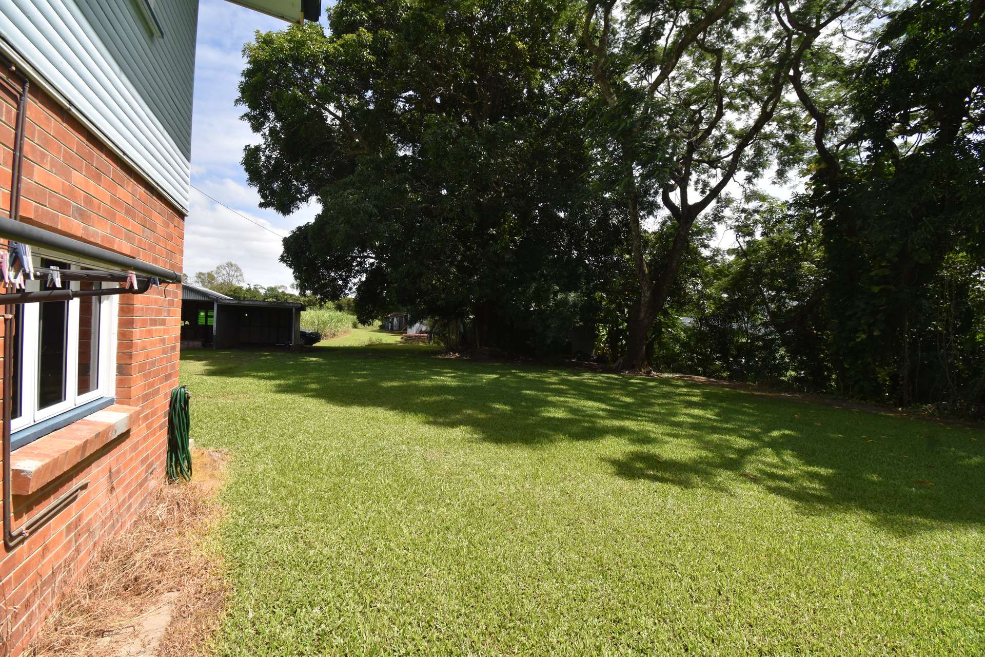 962 Abergowrie Road, Trebonne For Sale by Farmbuy.com - image 21