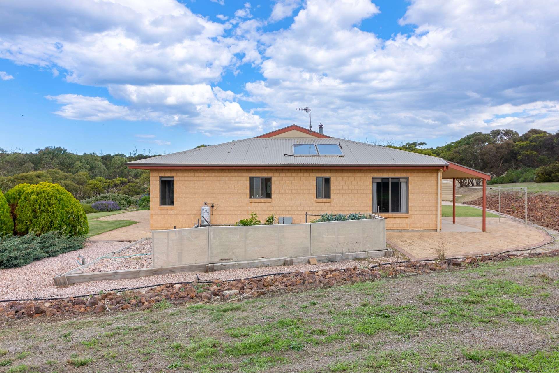 1085 Chapman Road, Green Patch Sold by Farmbuy.com - image 31