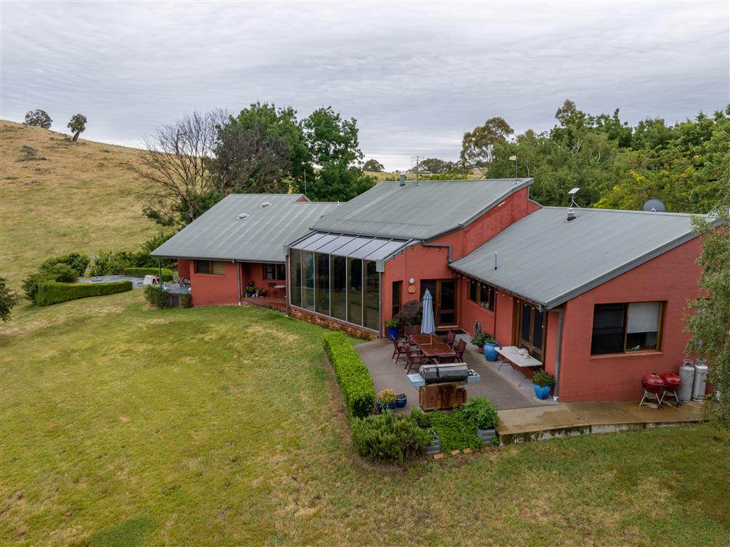 256 Goobarragandra Road, Tumut For Sale by Farmbuy.com - image 3