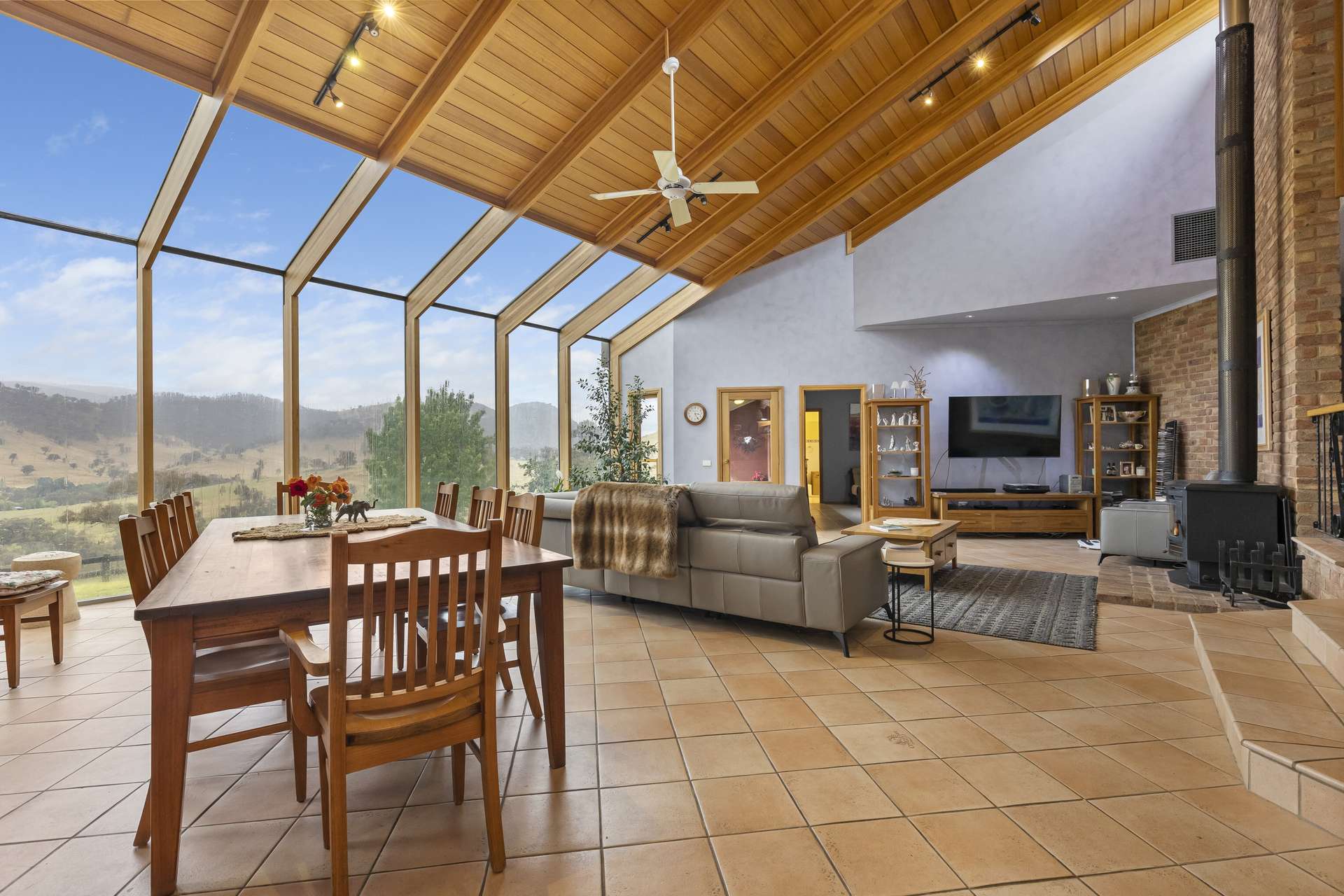 256 Goobarragandra Road, Tumut For Sale by Farmbuy.com - image 12