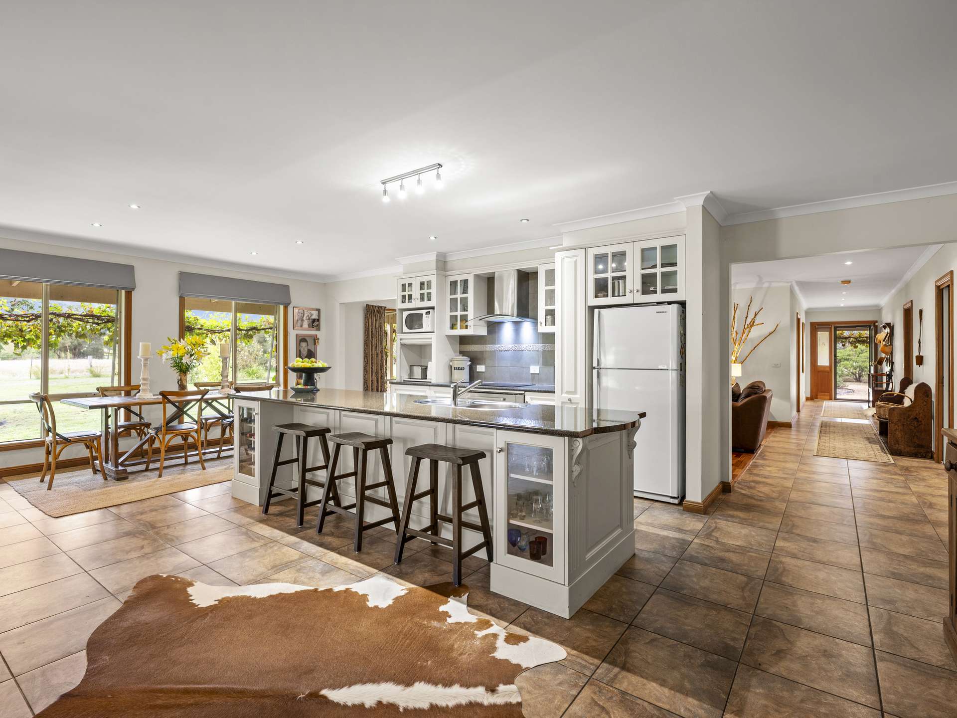 219 Ogilvies Road, Mansfield For Sale by Farmbuy.com - image 6