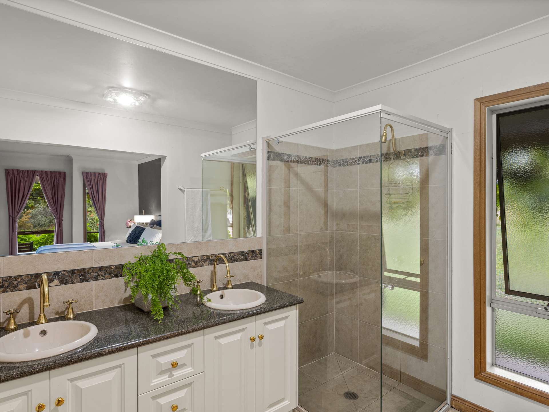 219 Ogilvies Road, Mansfield For Sale by Farmbuy.com - image 12
