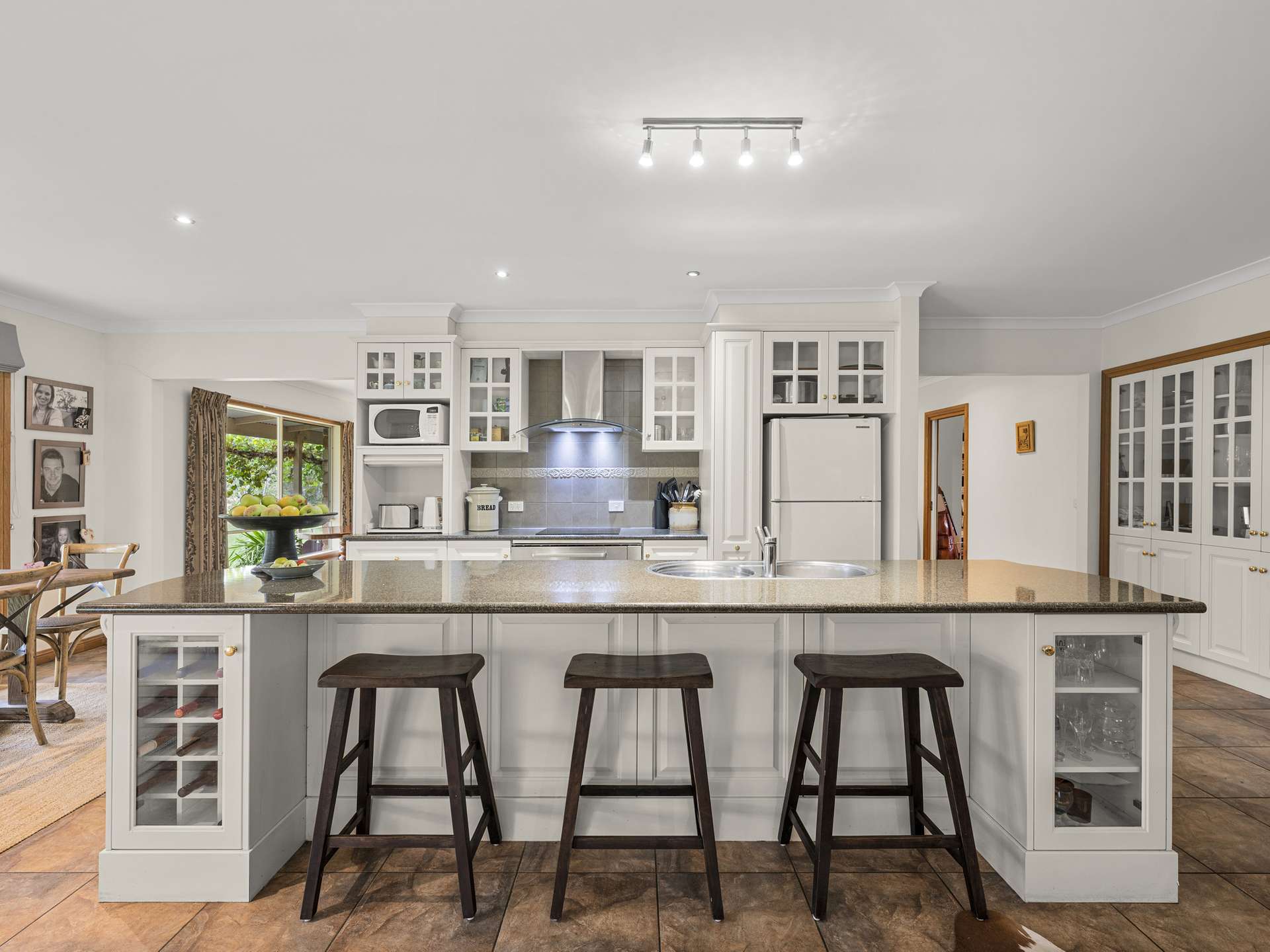 219 Ogilvies Road, Mansfield For Sale by Farmbuy.com - image 7