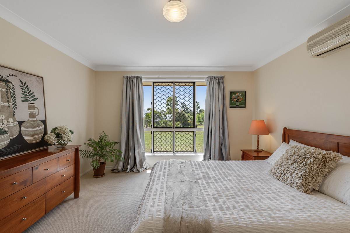19 Corfield Drive, Torrington For Sale by Farmbuy.com - image 11