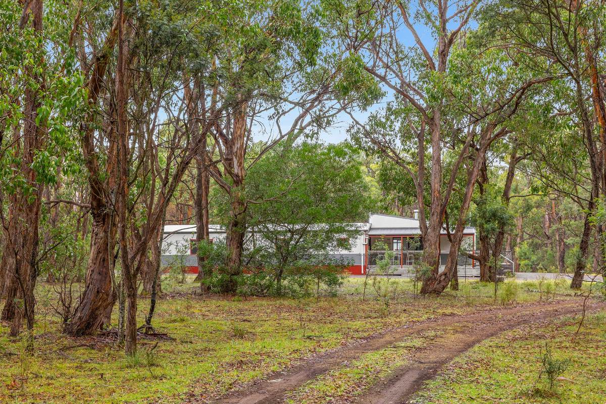 734 Elaine - Egerton Road, Morrisons For Sale by Farmbuy.com - image 17