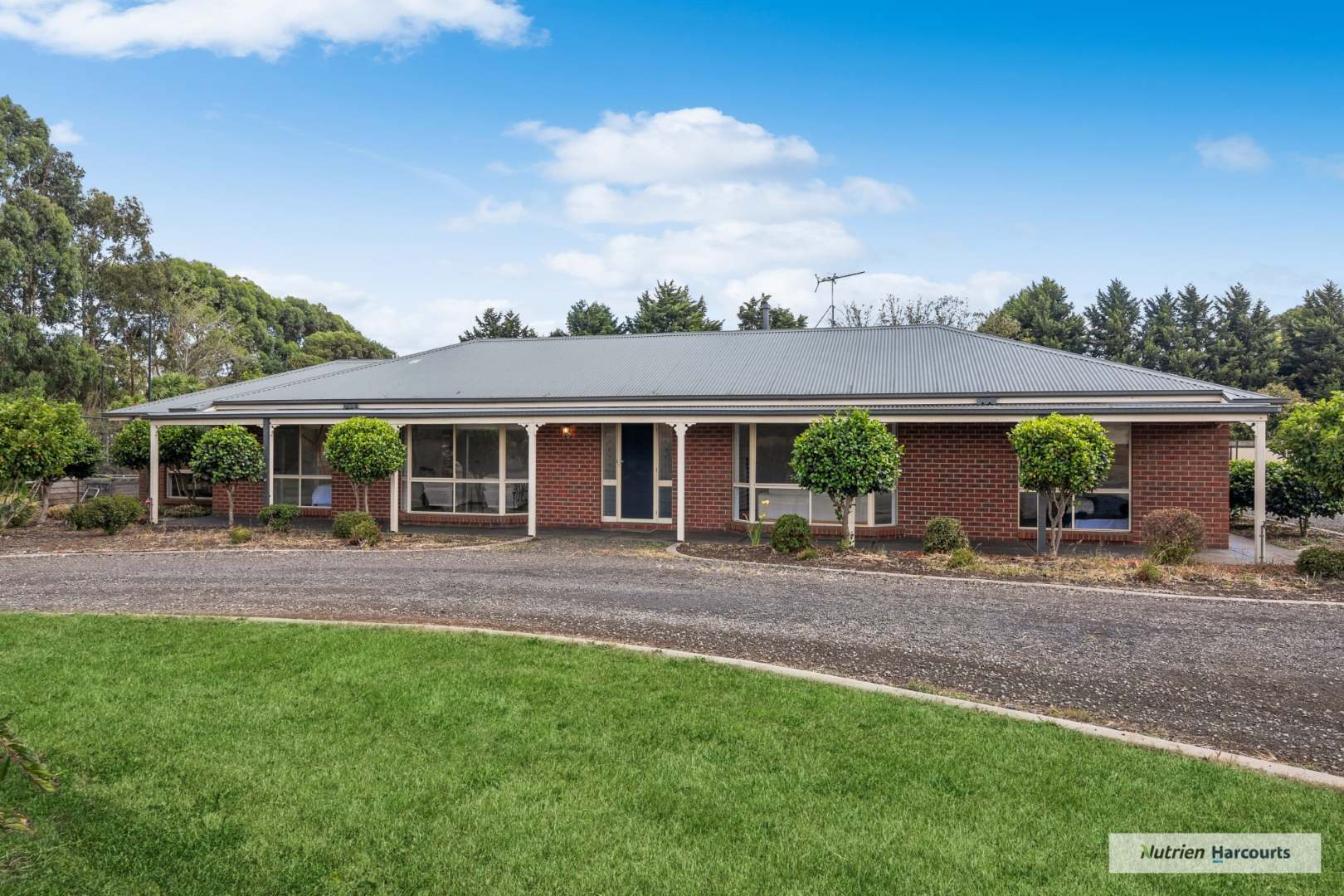 62 Gehreys Lane, Kilmore Sold by Farmbuy.com - image 1