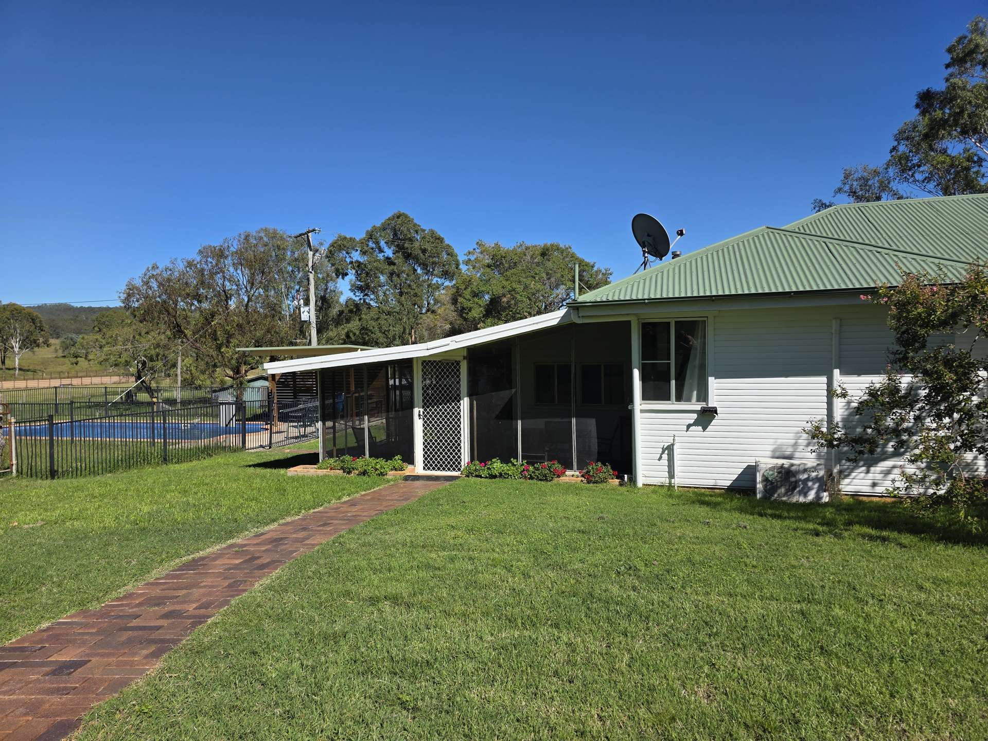 160 Rocky Gully Road, Crows Nest For Sale by Farmbuy.com - image 17