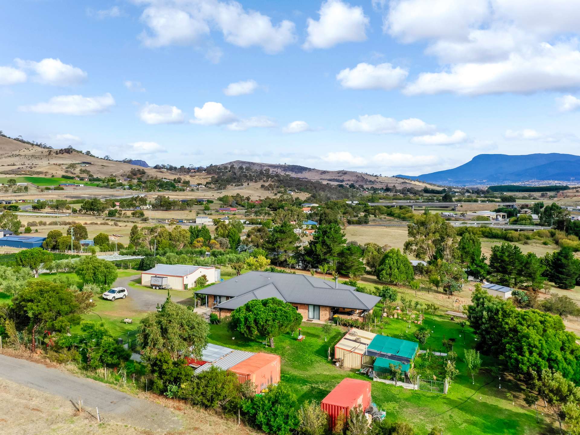 173 Tea Tree Road, Brighton For Sale by Farmbuy.com - image 1
