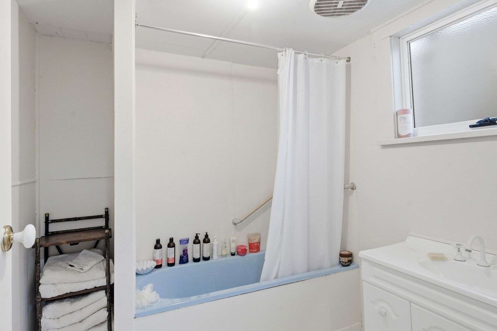 350 Lobster Creek Road, Ulverstone For Sale by Farmbuy.com - image 11