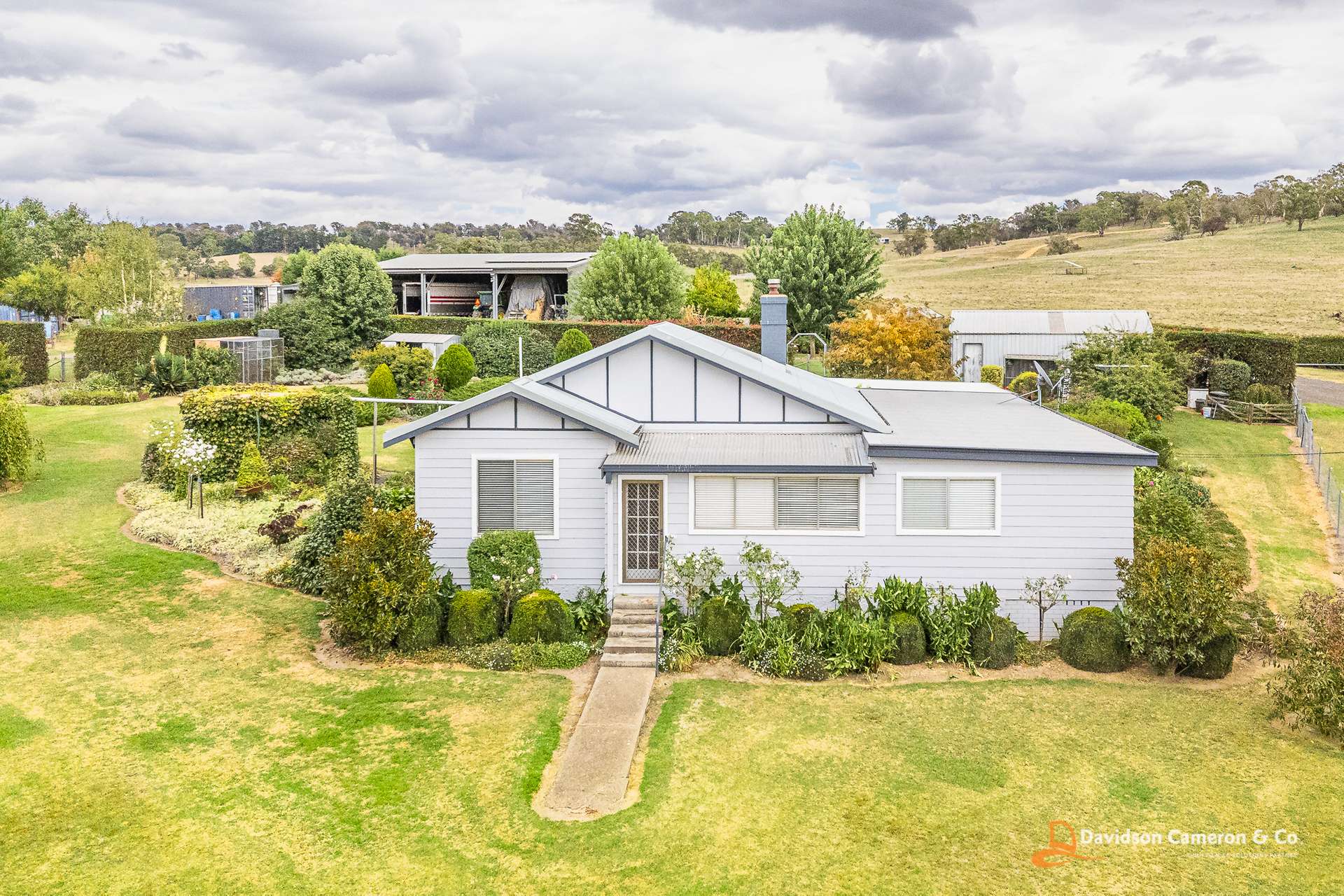 "Cantali" 126 Aberbaldie Road, Walcha For Sale by Farmbuy.com - image 4