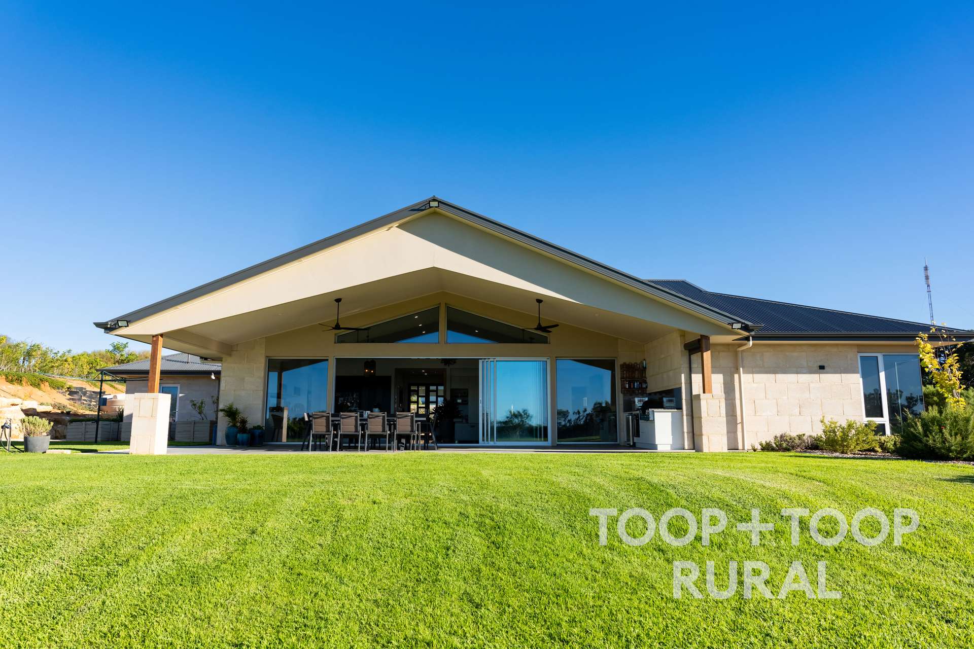 27 Pioneer Landing Drive, Loxton For Sale by Farmbuy.com - image 14