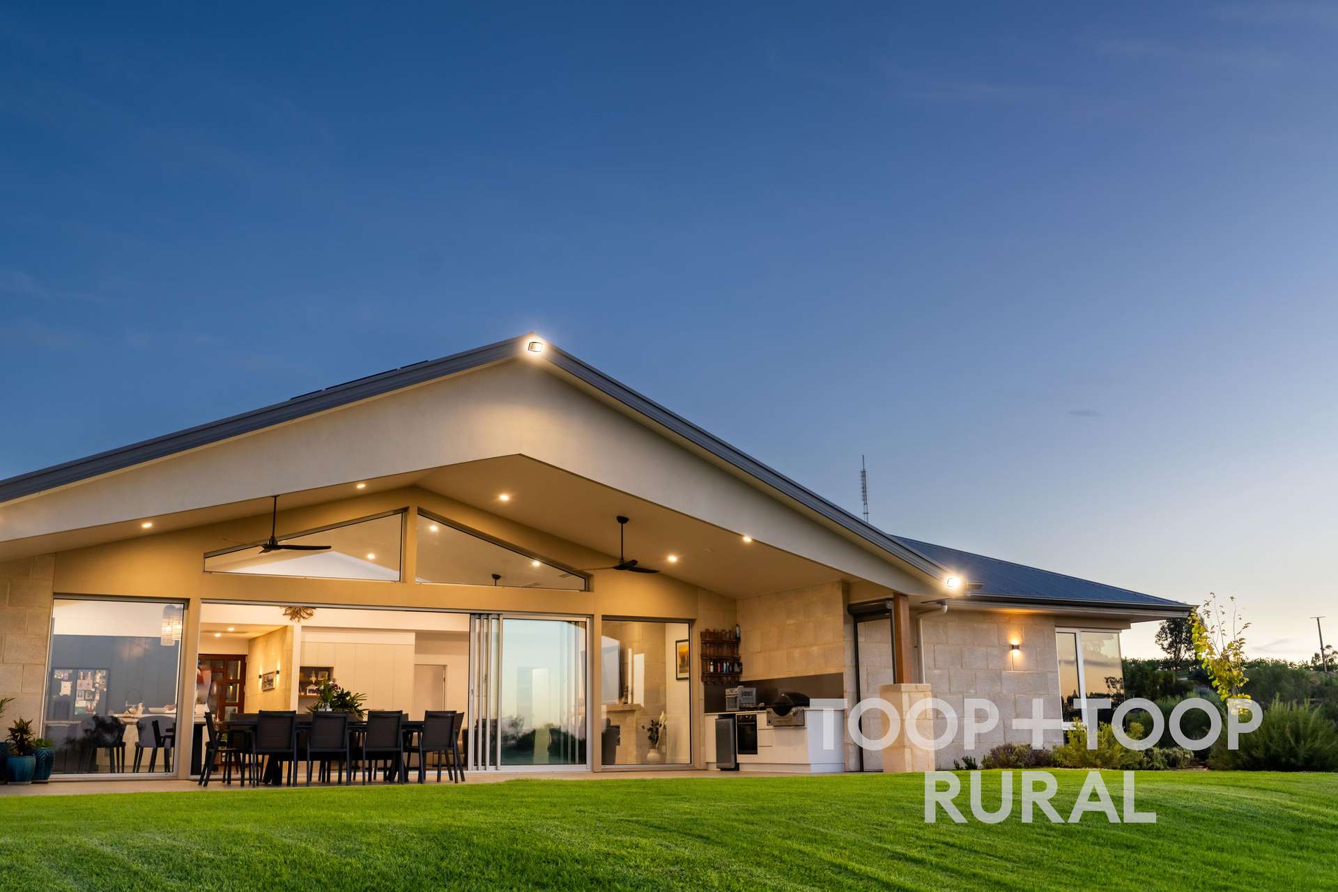27 Pioneer Landing Drive, Loxton For Sale by Farmbuy.com - image 1