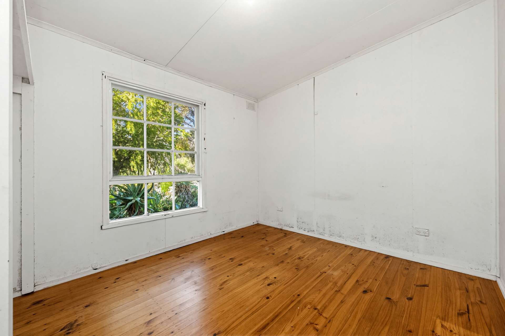 3 McMahon Street, Heathcote Sold by Farmbuy.com - image 5
