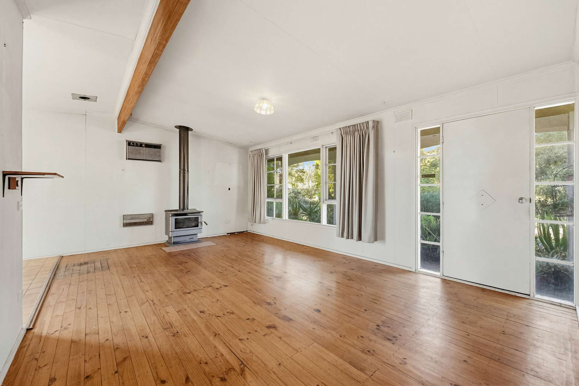 3 McMahon Street, Heathcote Sold by Farmbuy.com - image 4