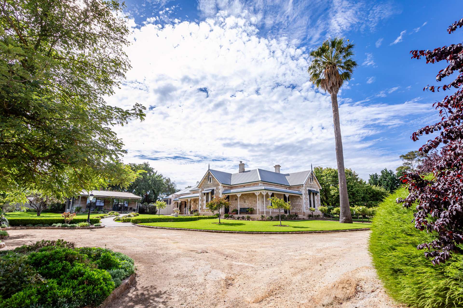43 Gordon Street, Naracoorte For Sale by Farmbuy.com - image 3