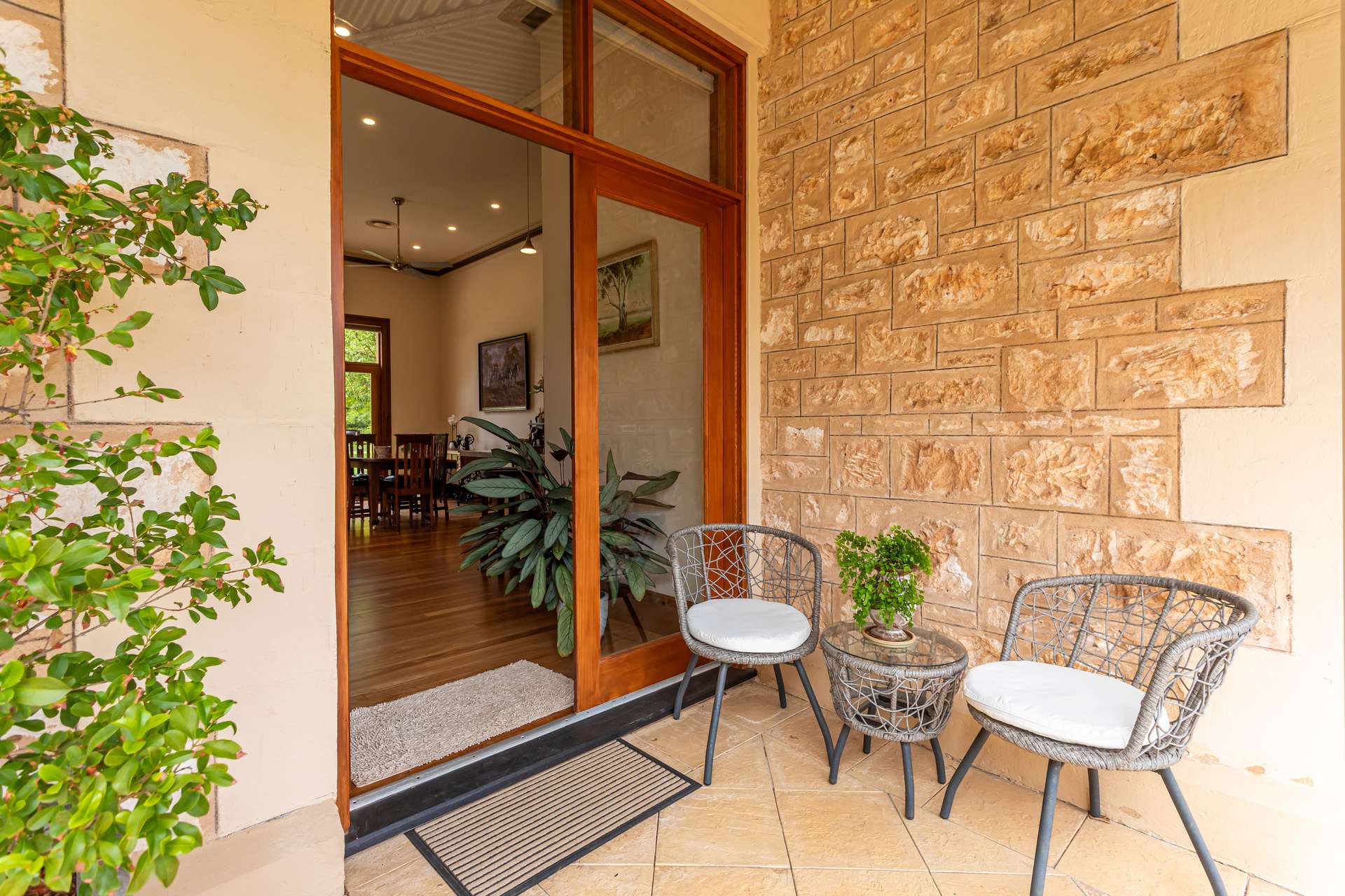 43 Gordon Street, Naracoorte For Sale by Farmbuy.com - image 4
