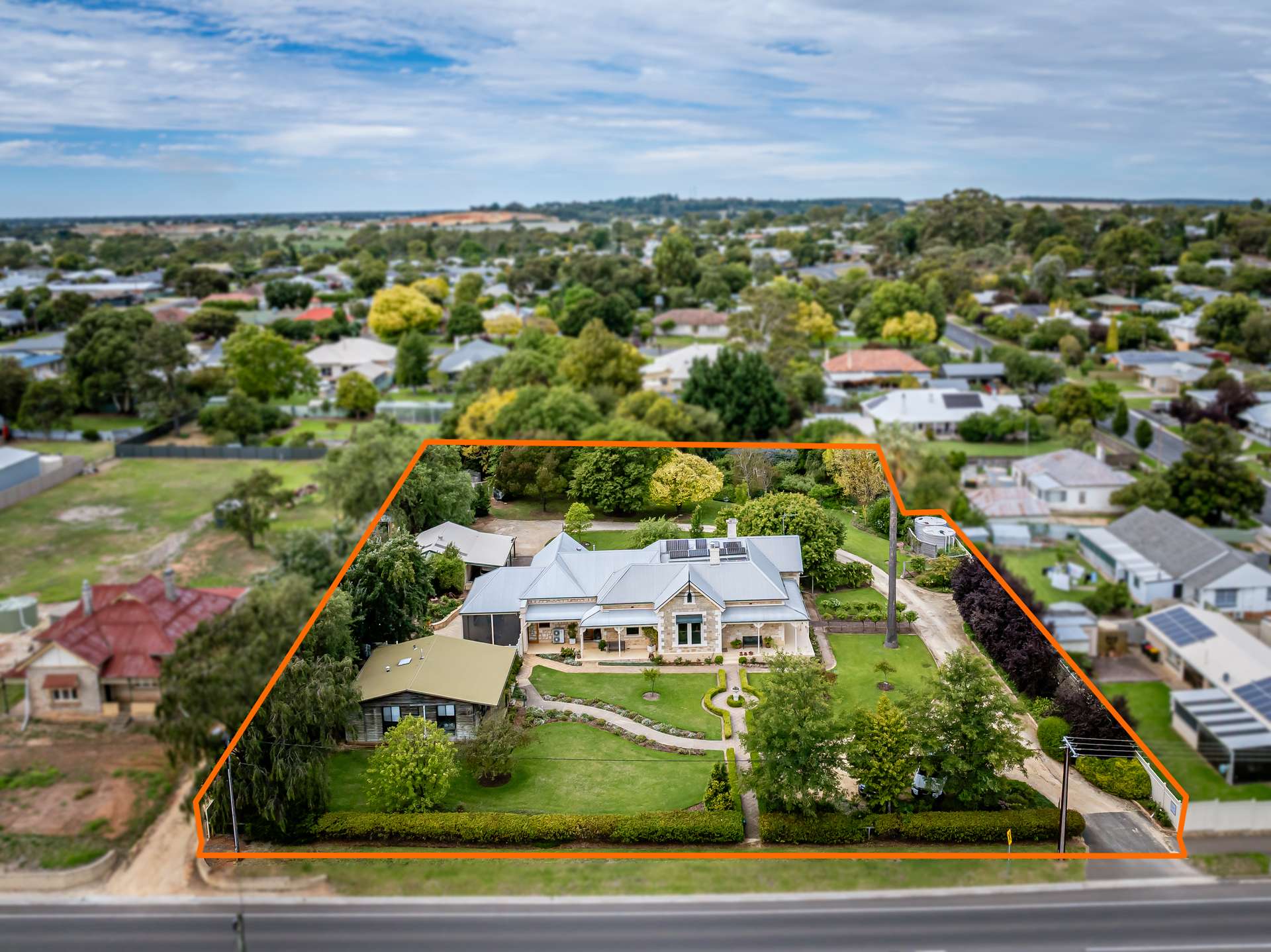 43 Gordon Street, Naracoorte For Sale by Farmbuy.com - image 34